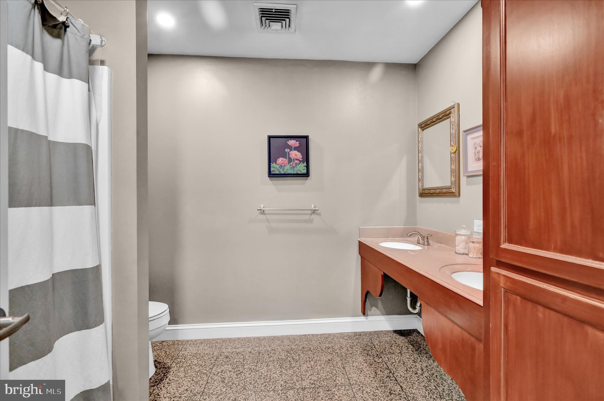 GRANDVIEW HEIGHTS - Residential