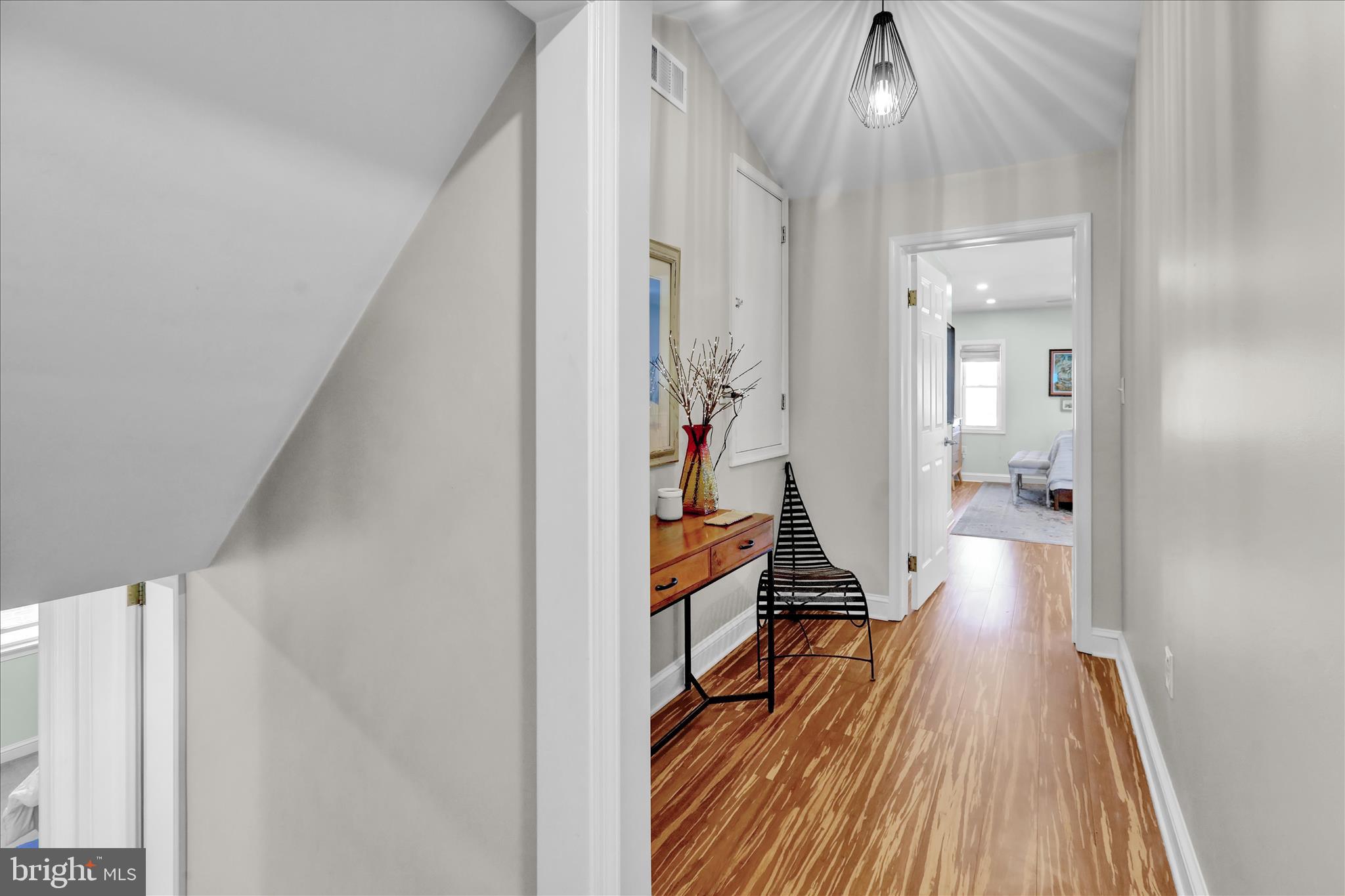 GRANDVIEW HEIGHTS - Residential