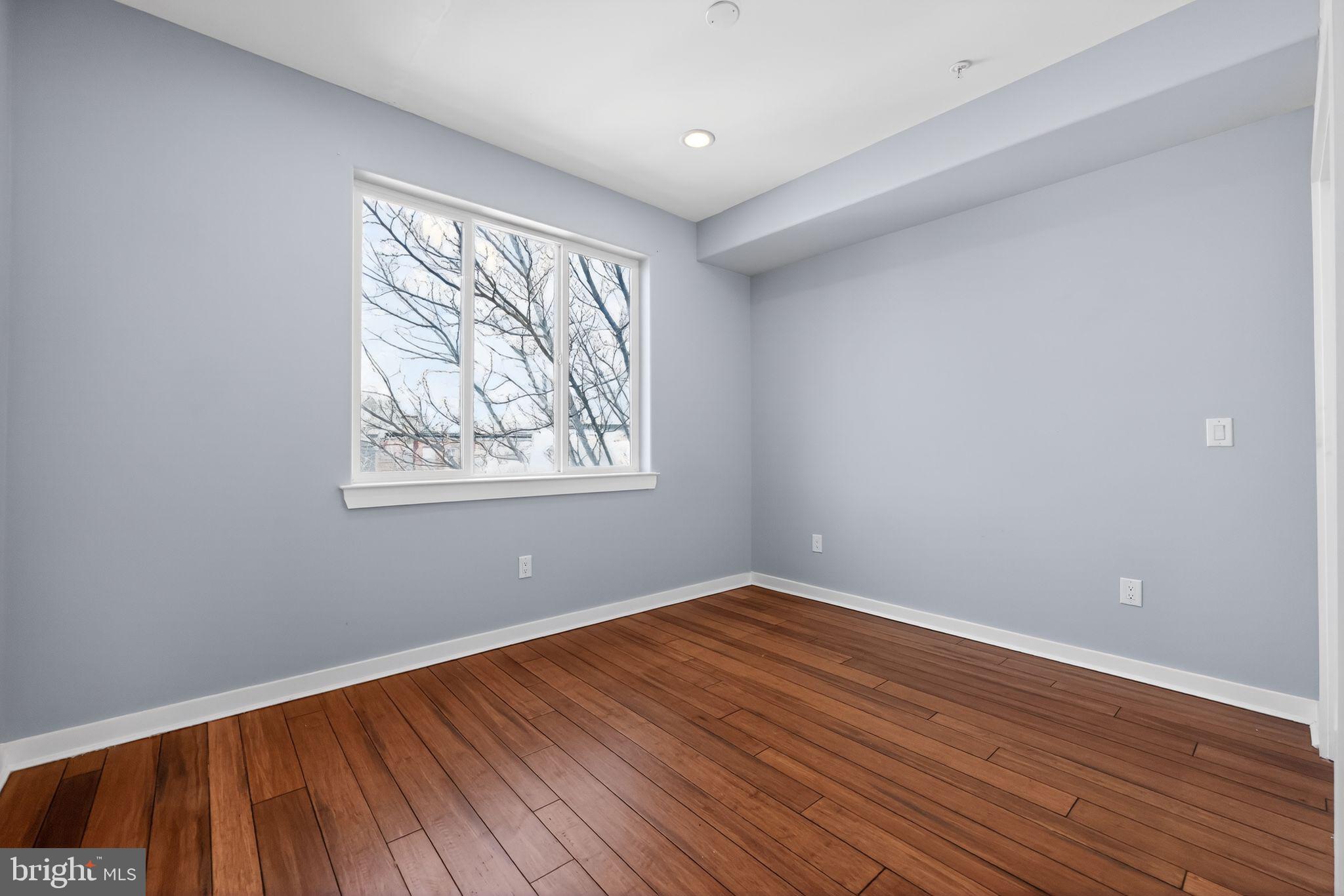 GRAYS FERRY - Residential