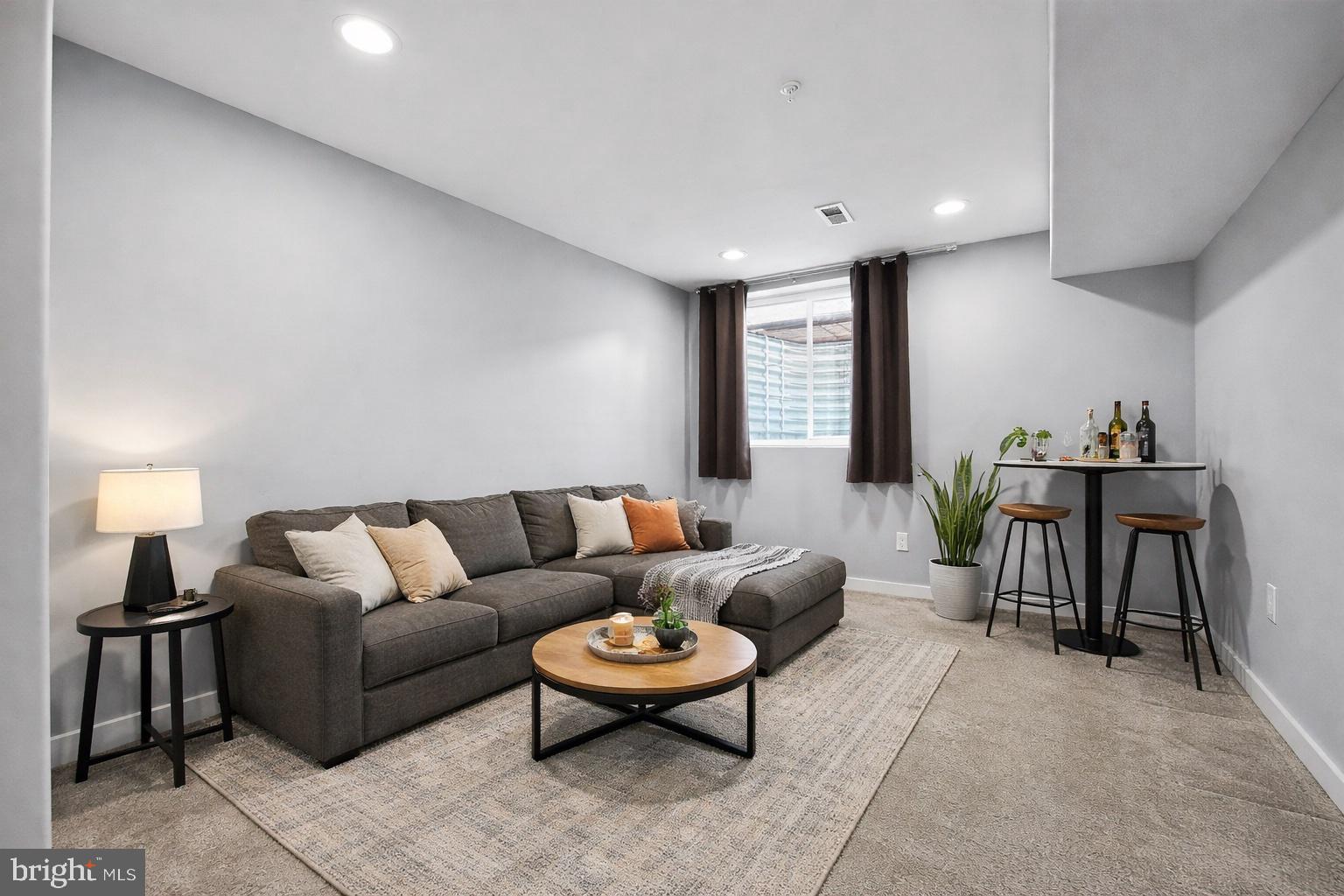 GRAYS FERRY - Residential