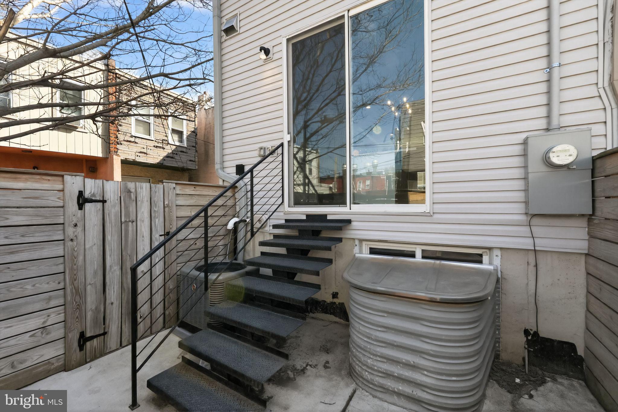 GRAYS FERRY - Residential