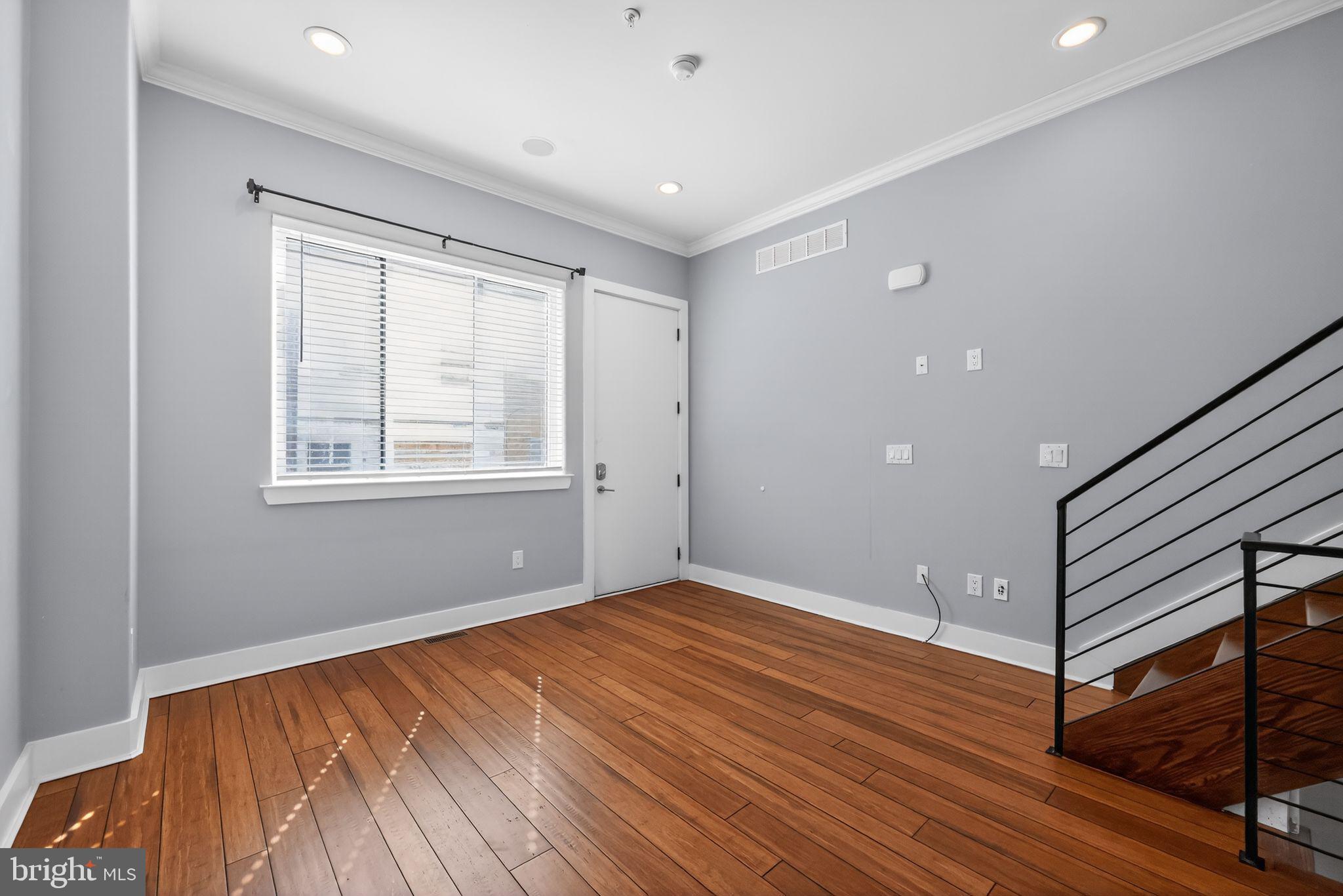 GRAYS FERRY - Residential