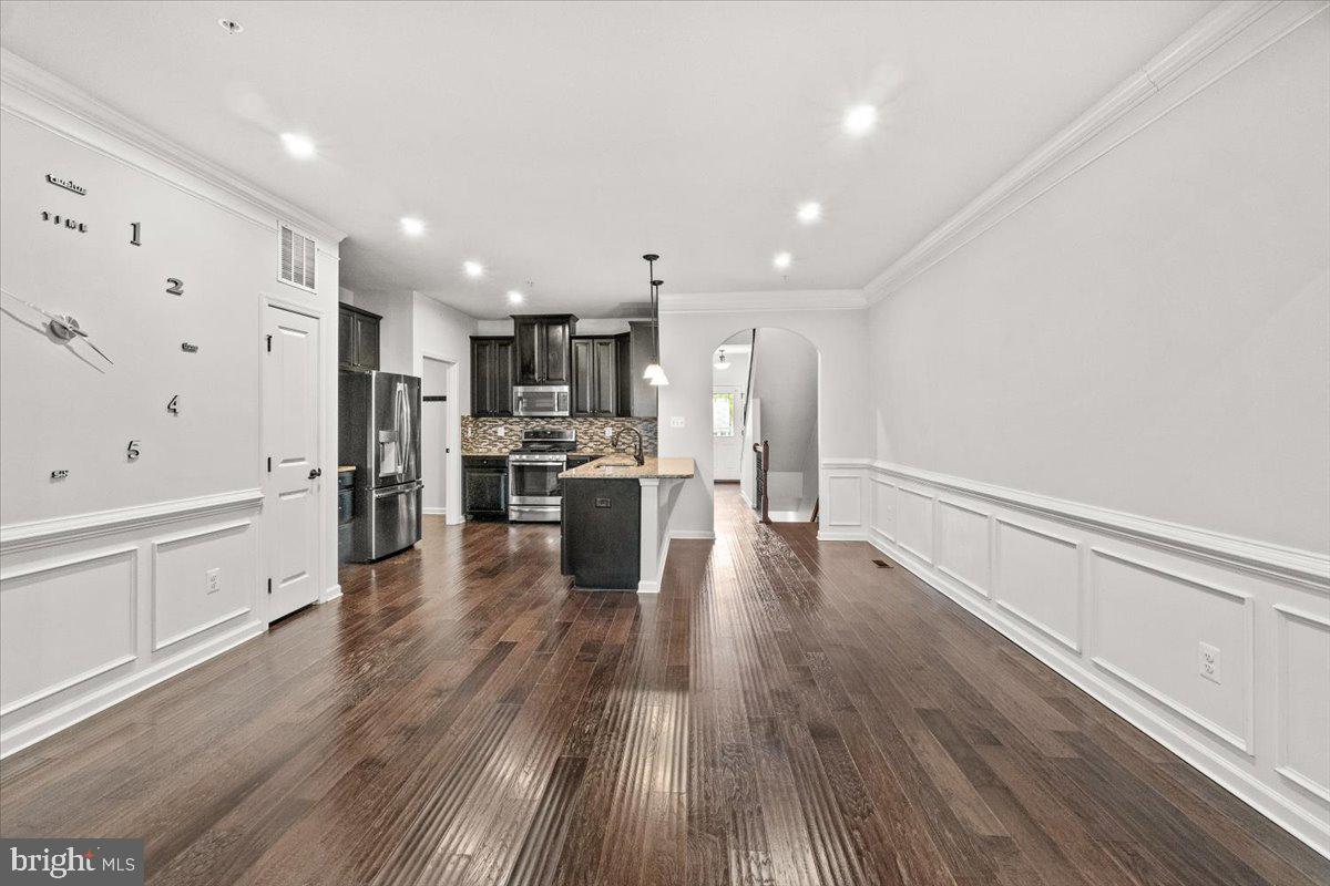 1320 PENNINGTON DRIVE