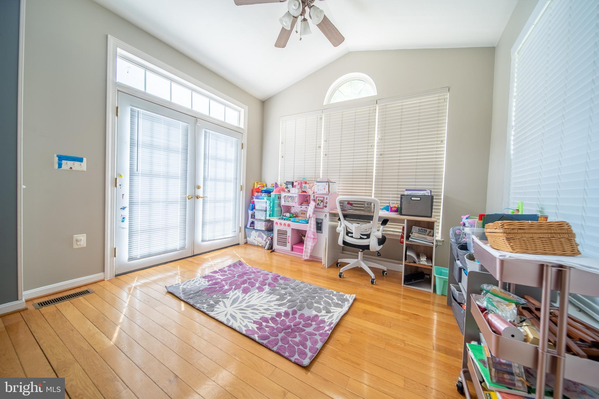 DALE CITY - Residential