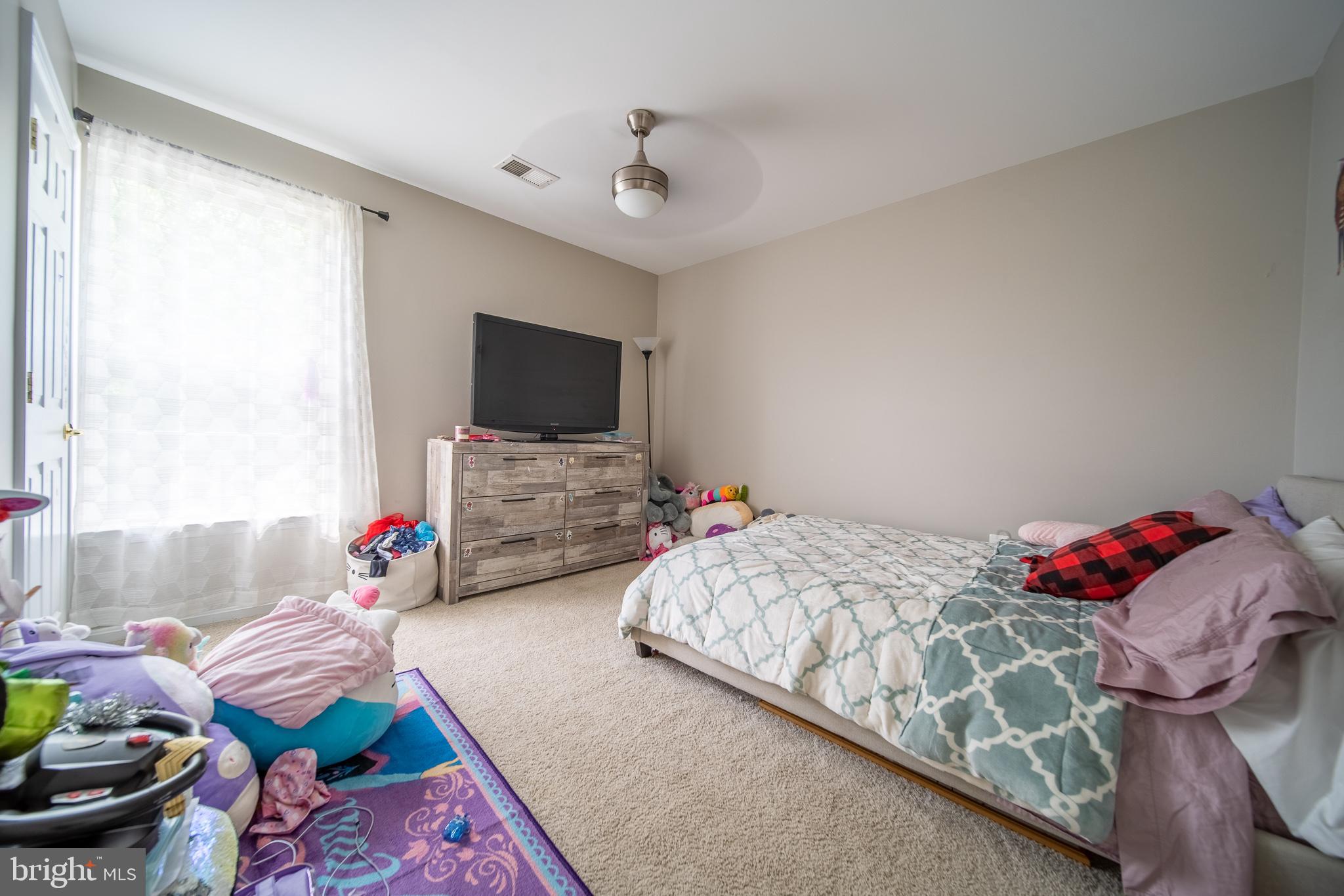 DALE CITY - Residential