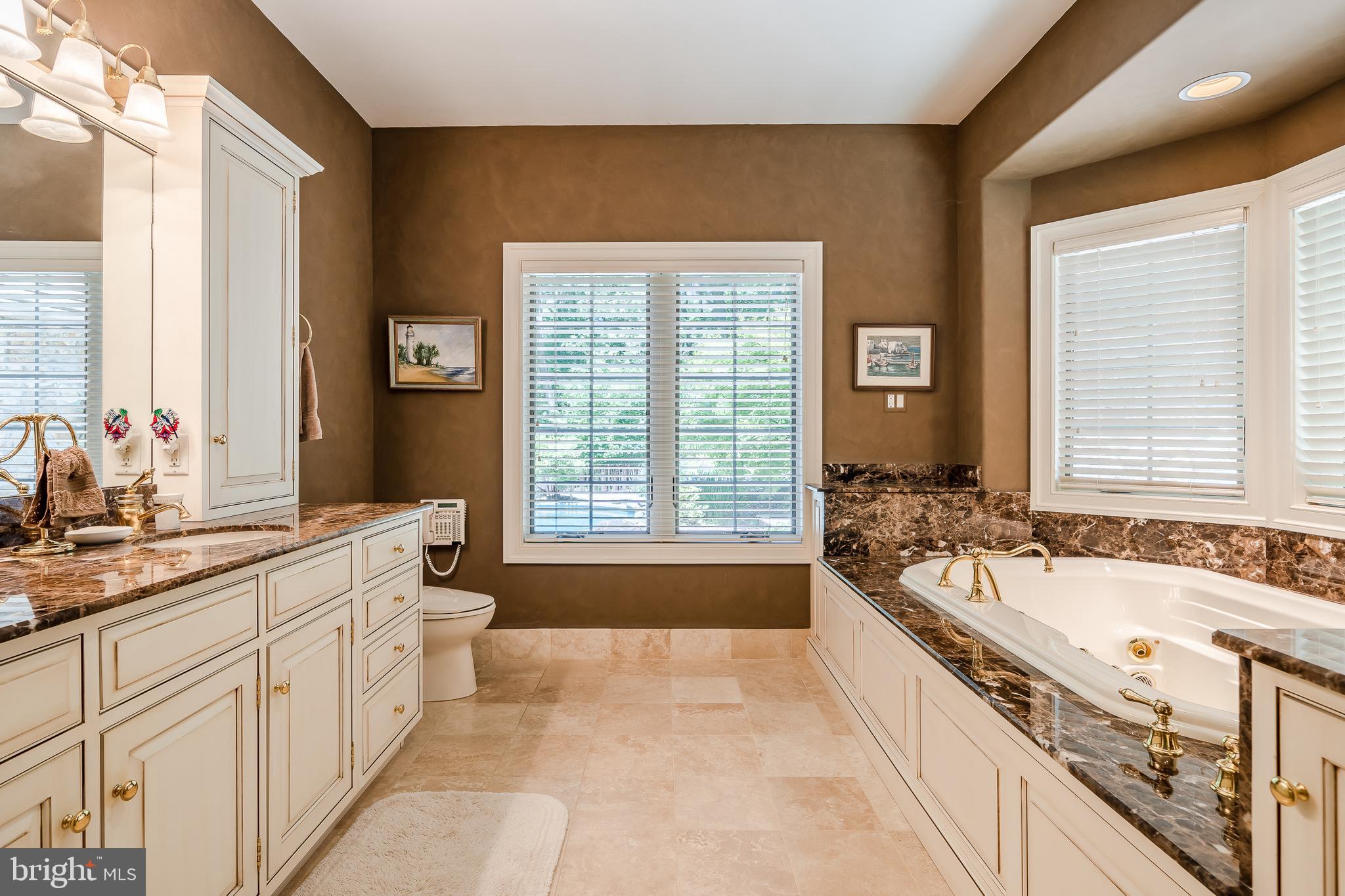 KENNETT TWP - Residential