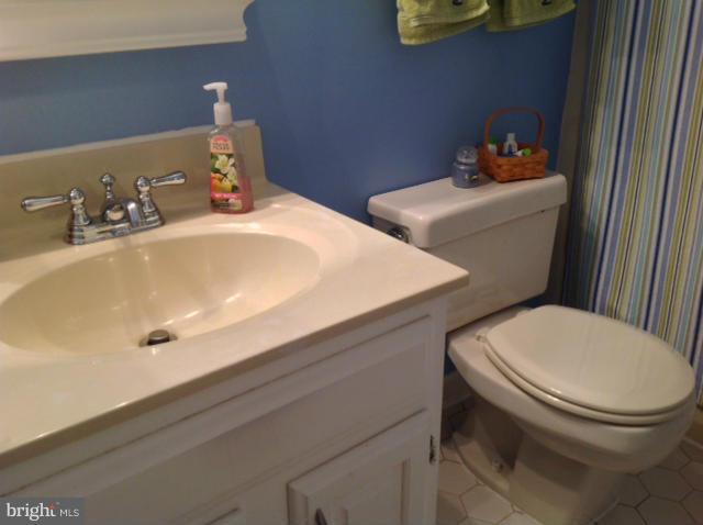 GLENWOOD GARTH - Residential Lease