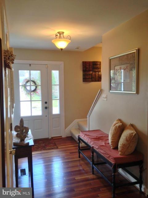 GLENWOOD GARTH - Residential Lease