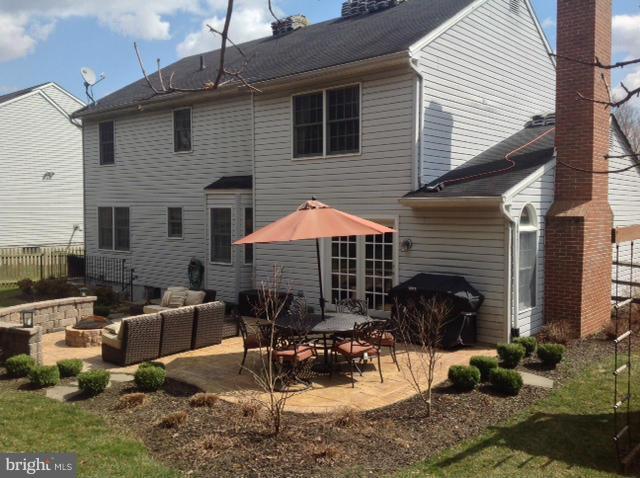 GLENWOOD GARTH - Residential Lease