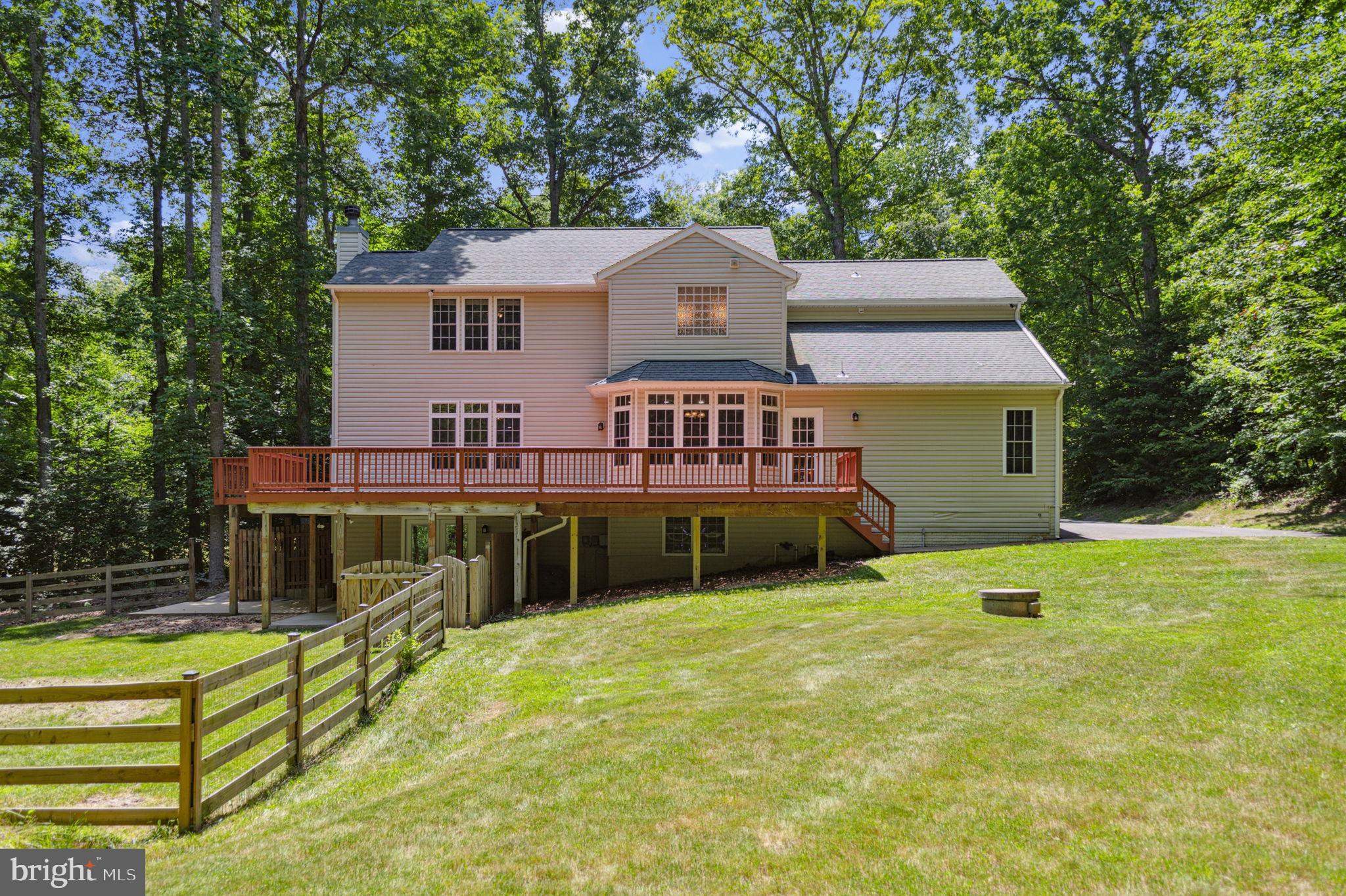 SUMMERS LANDING - Residential Lease