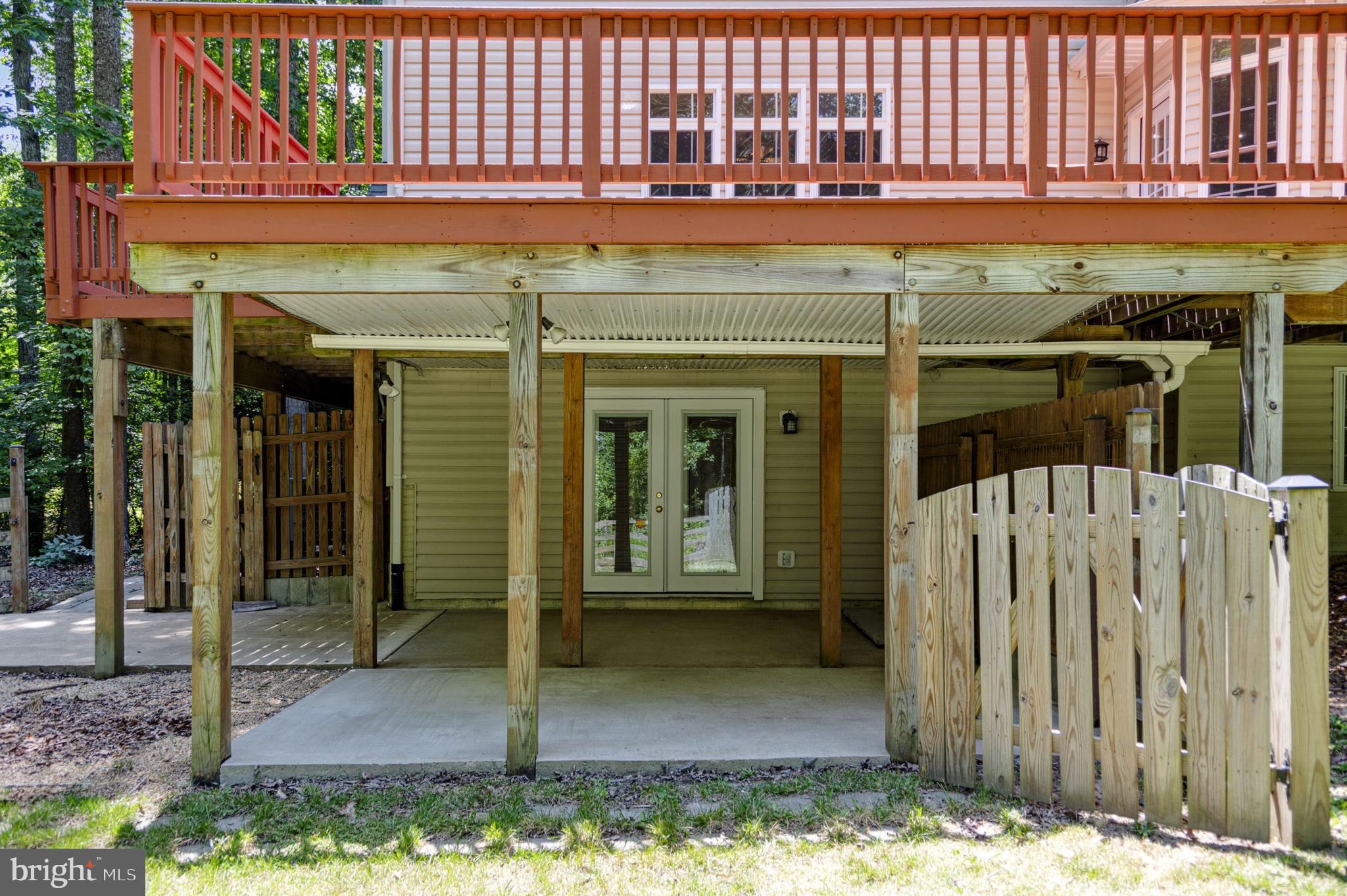 SUMMERS LANDING - Residential Lease