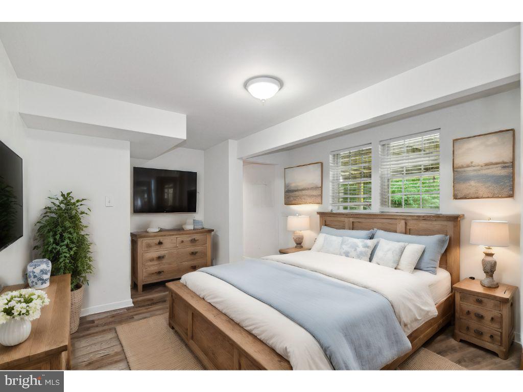 SUMMERS LANDING - Residential Lease