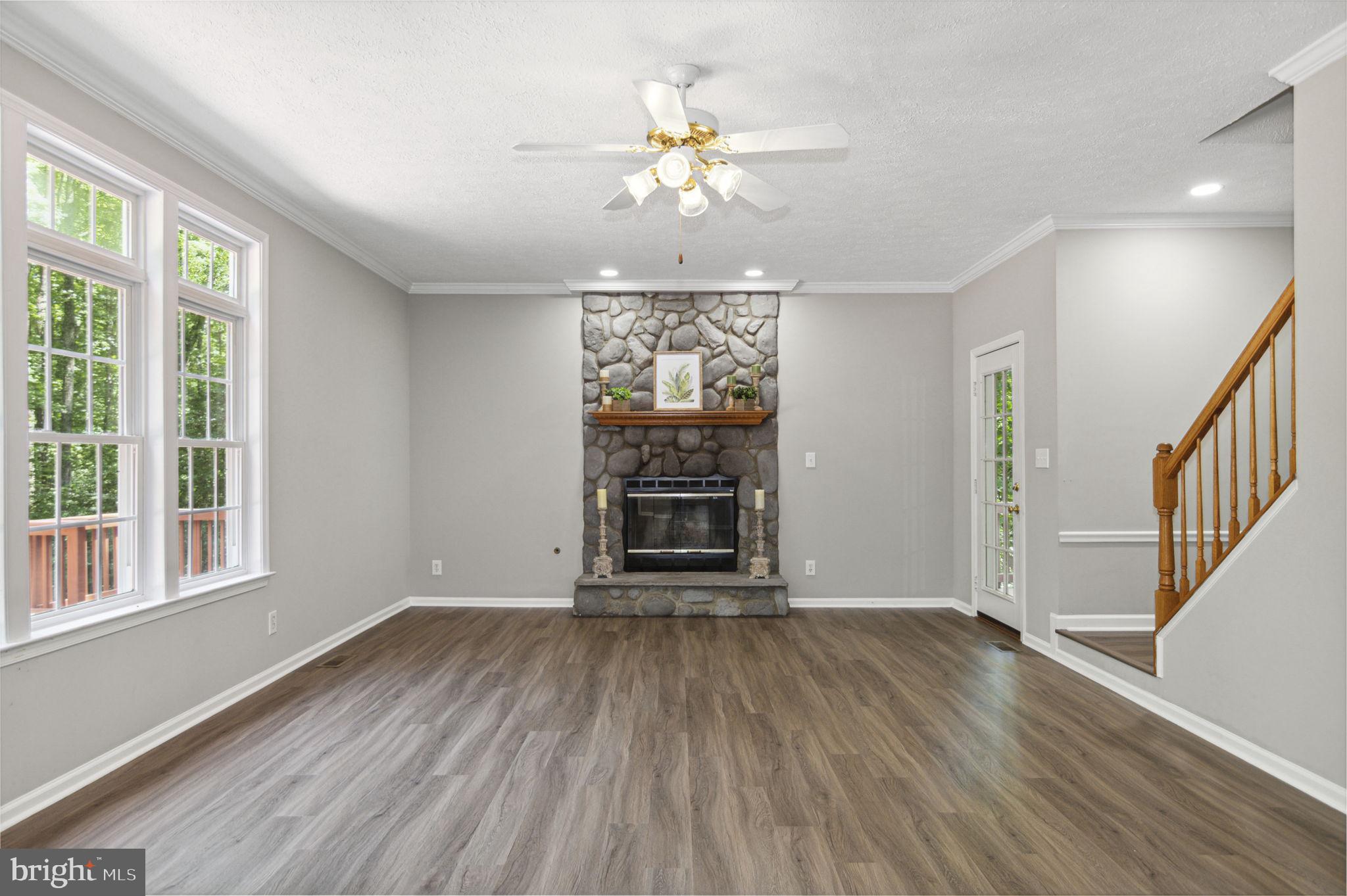 SUMMERS LANDING - Residential Lease