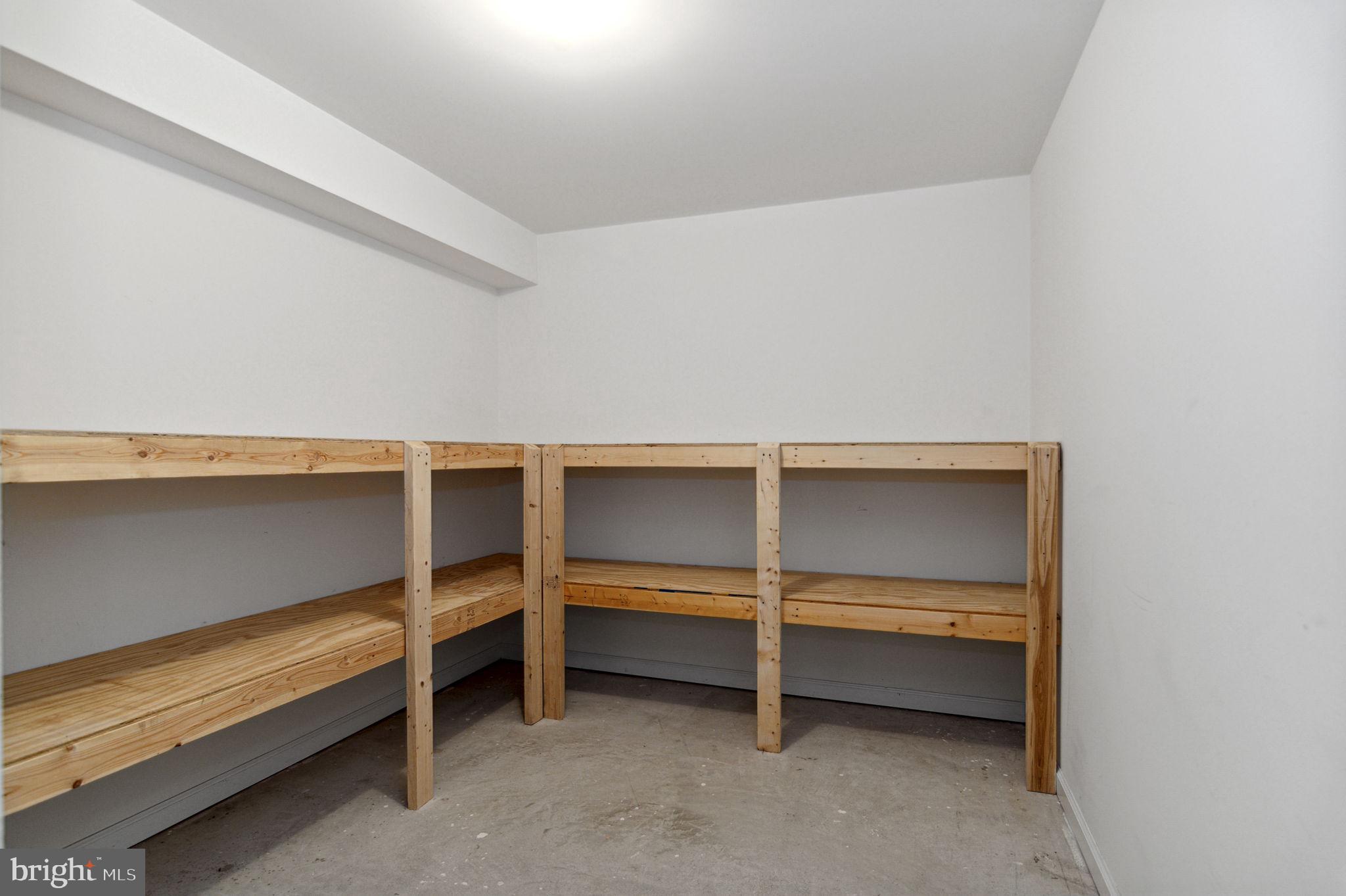 SUMMERS LANDING - Residential Lease