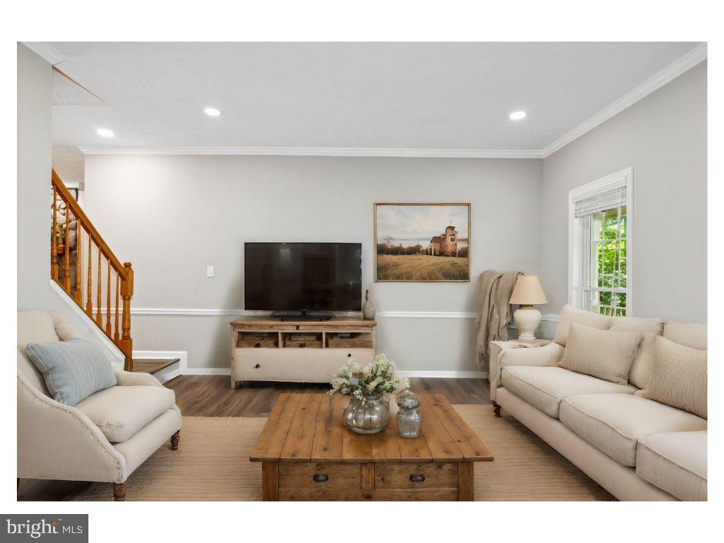 SUMMERS LANDING - Residential Lease