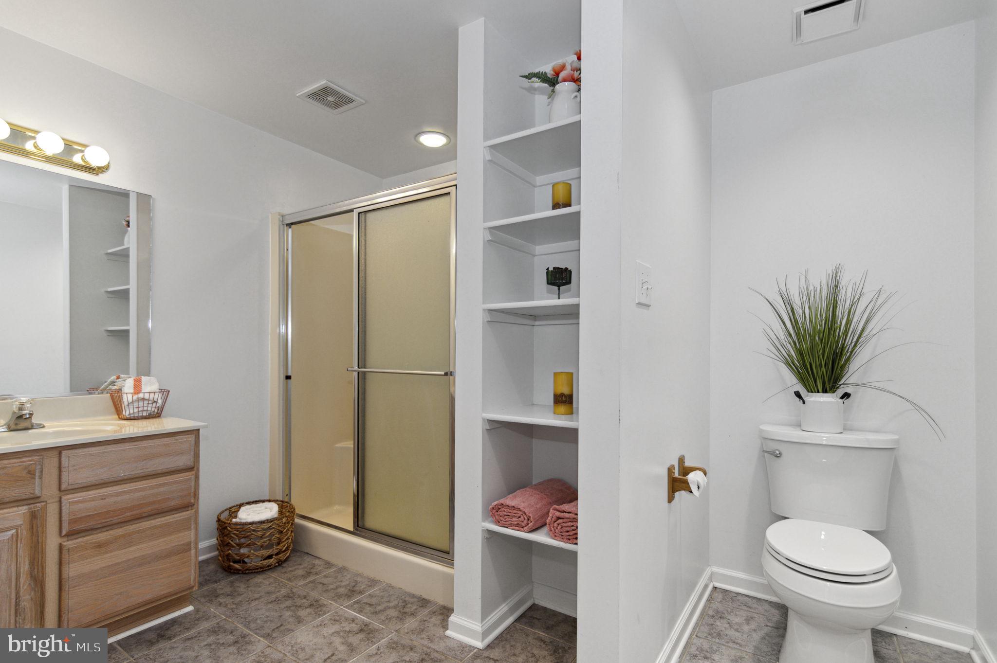 SUMMERS LANDING - Residential Lease