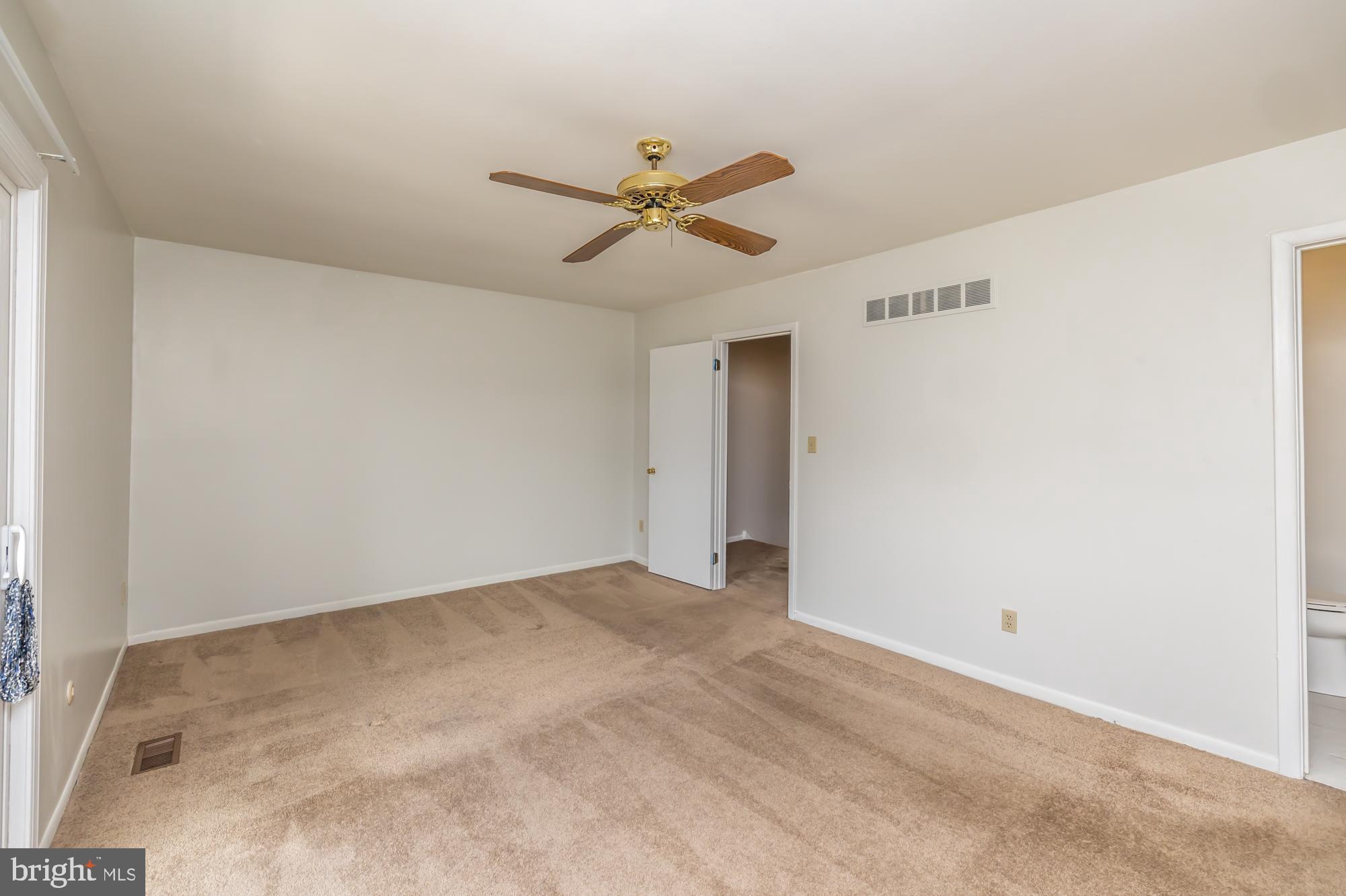 BRANDYWINE HUNDRED - Residential Lease