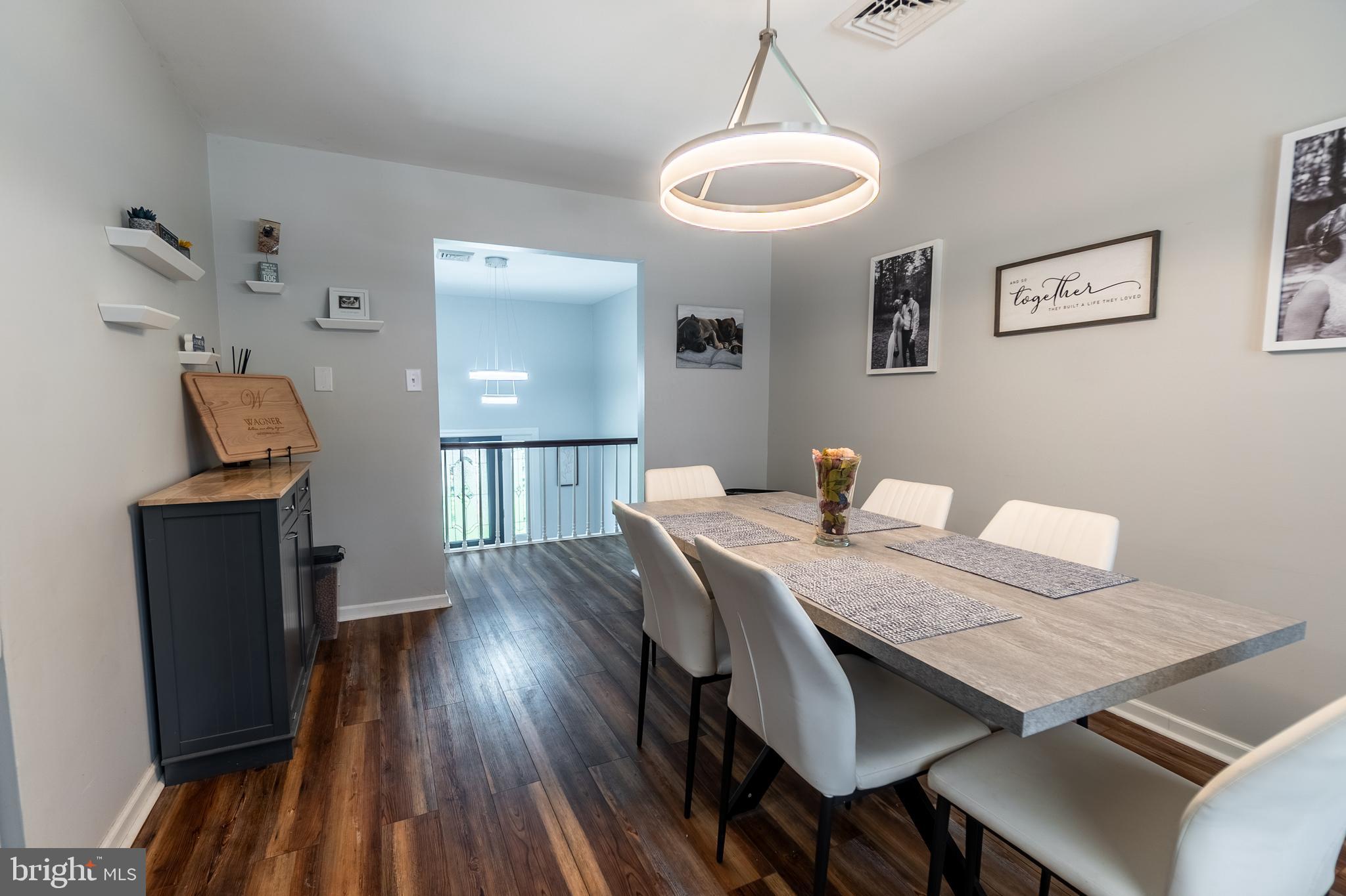 TAMMANY MANOR - Residential