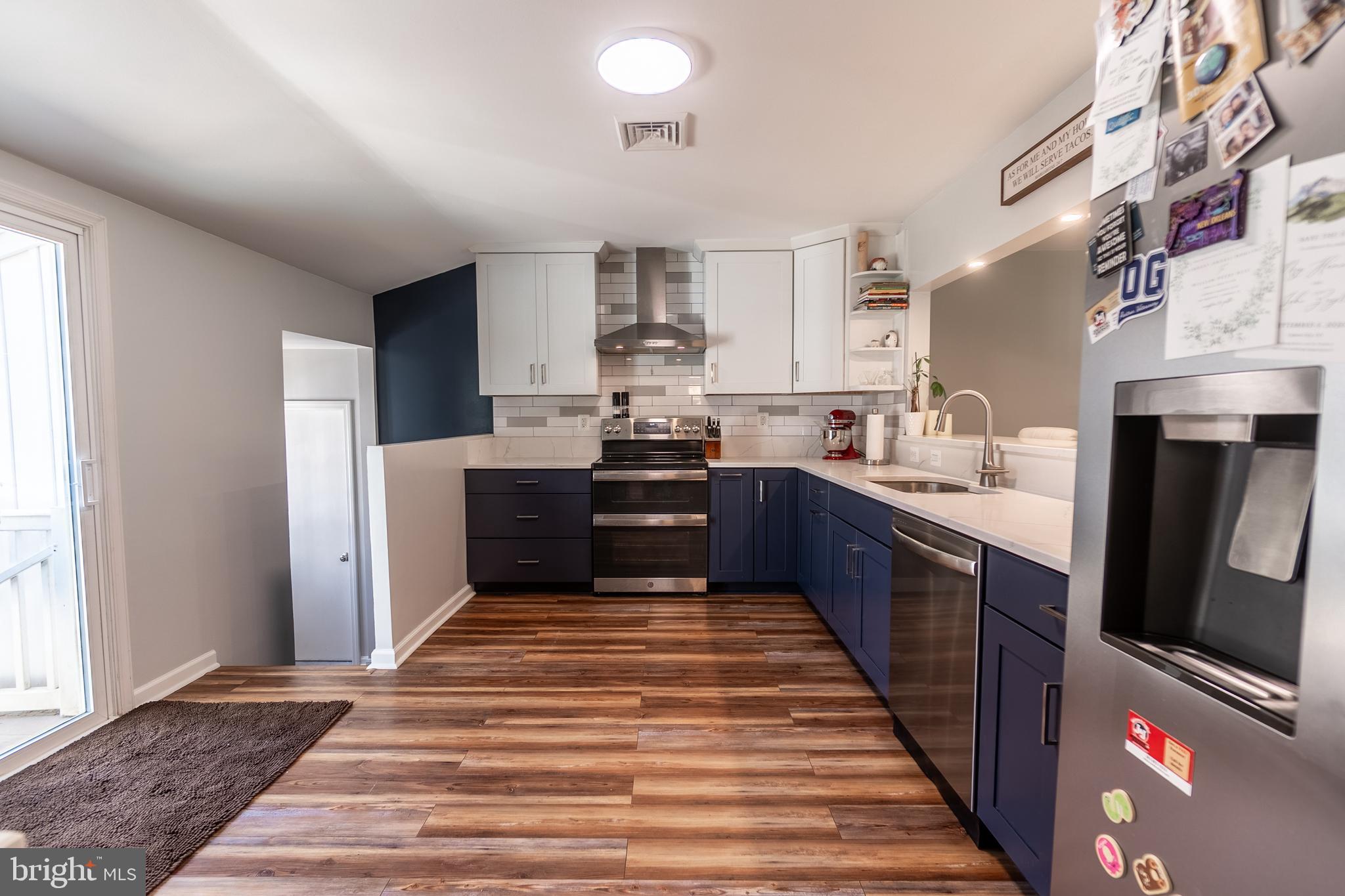 TAMMANY MANOR - Residential