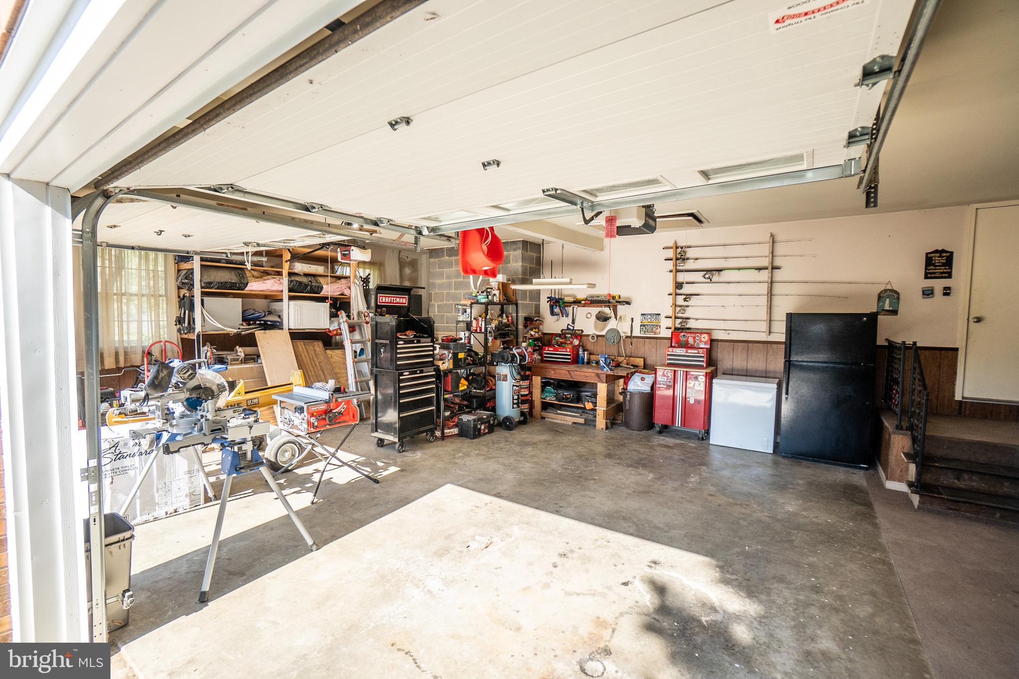 TAMMANY MANOR - Residential