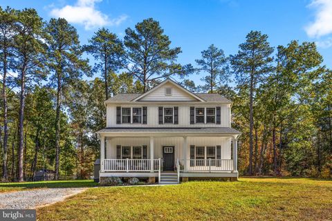 16 LINCOLN COVE RUTHER GLEN VA 22546