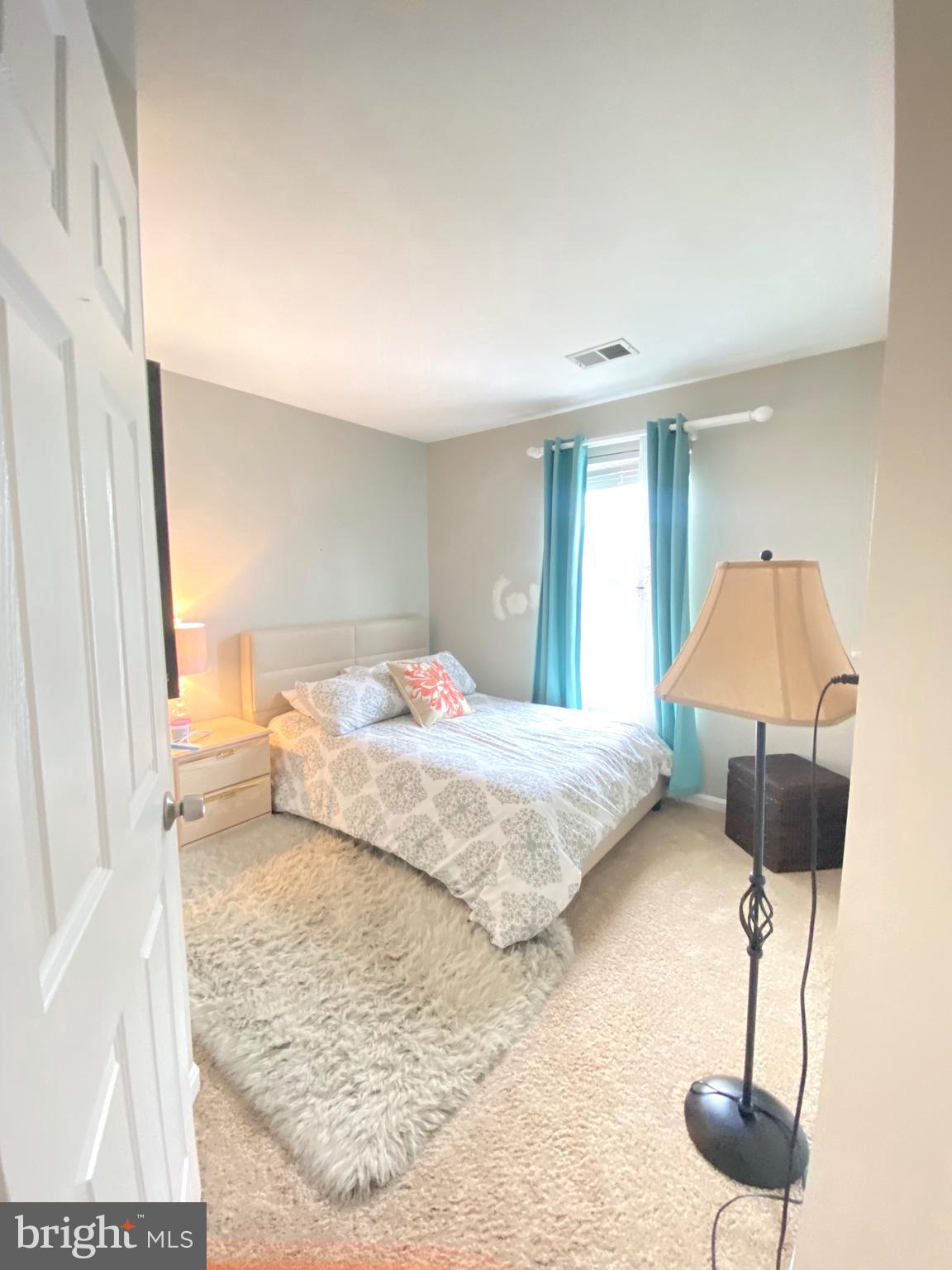 RIDGEFIELD VILLAGE - Residential Lease