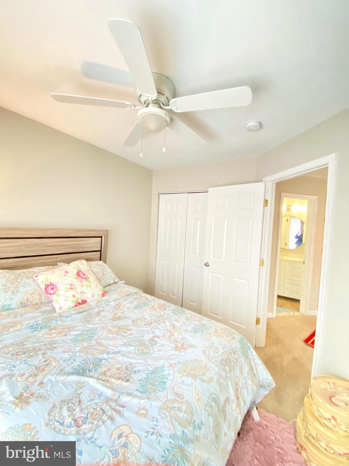 RIDGEFIELD VILLAGE - Residential Lease