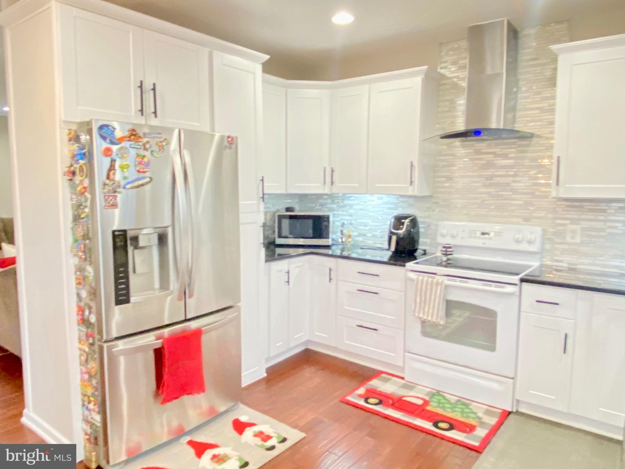 RIDGEFIELD VILLAGE - Residential Lease