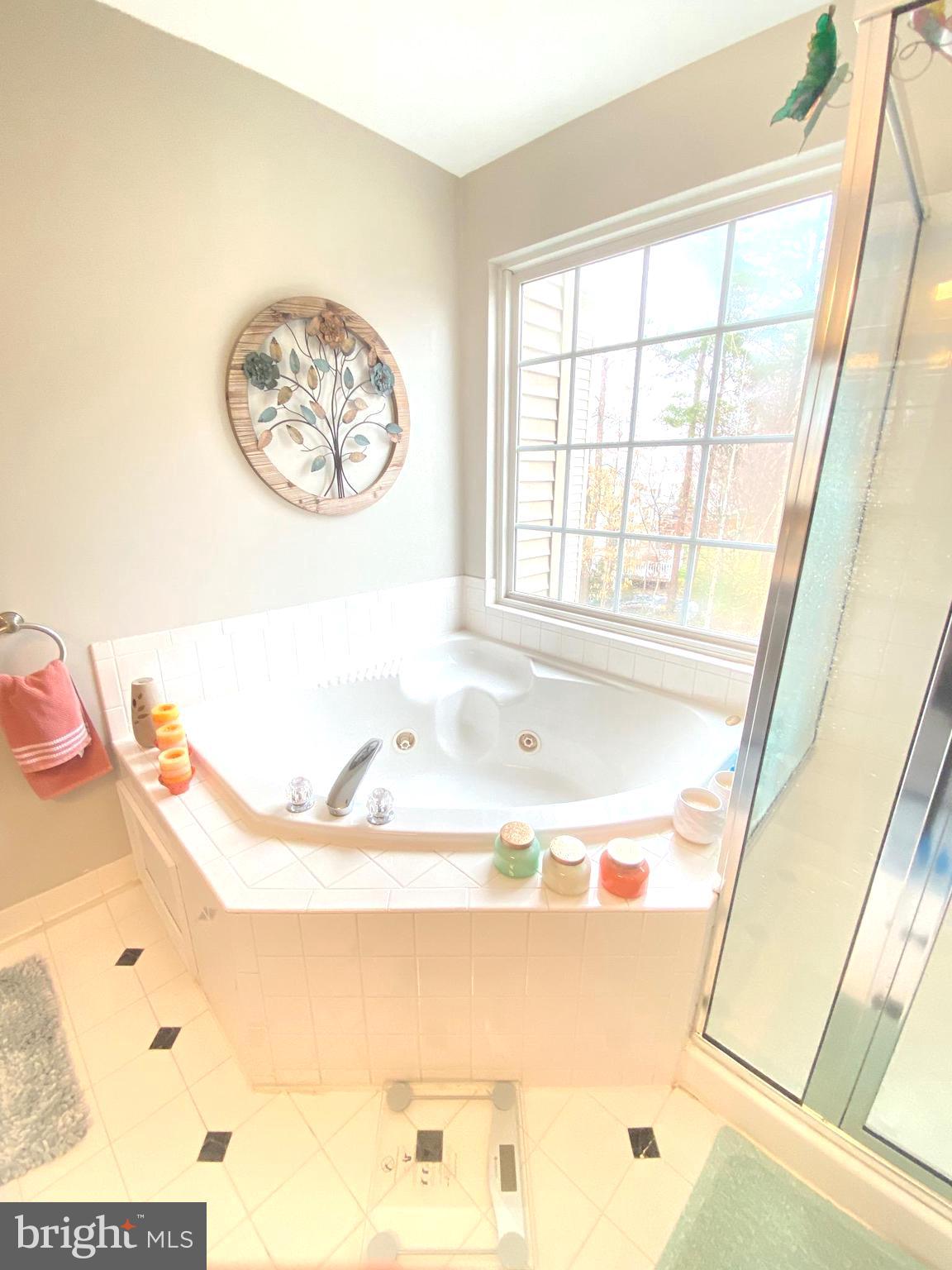 RIDGEFIELD VILLAGE - Residential Lease