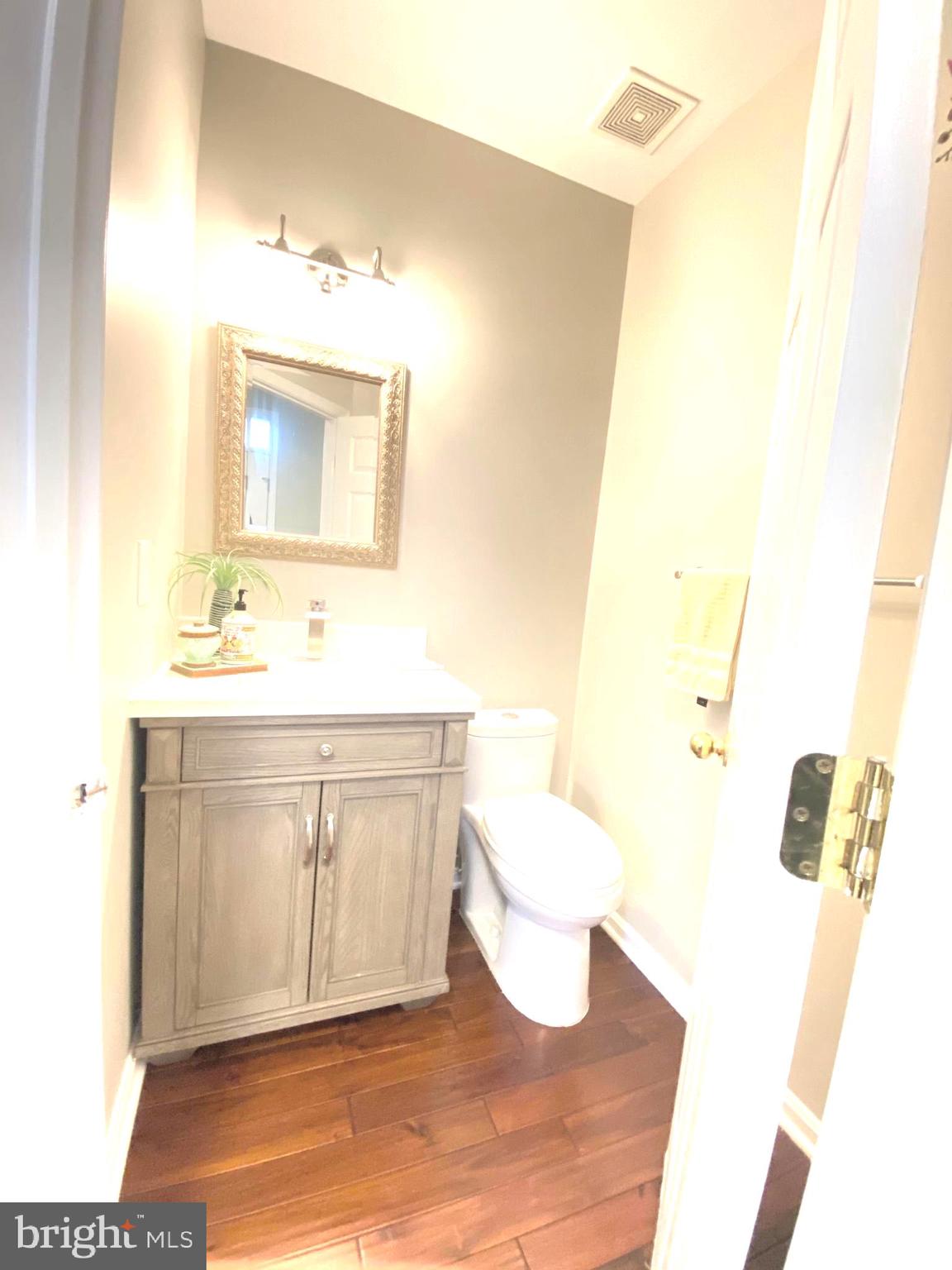 RIDGEFIELD VILLAGE - Residential Lease