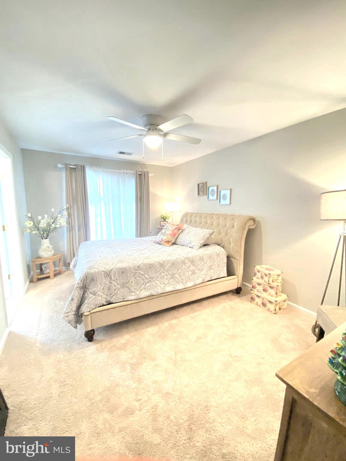 RIDGEFIELD VILLAGE - Residential Lease