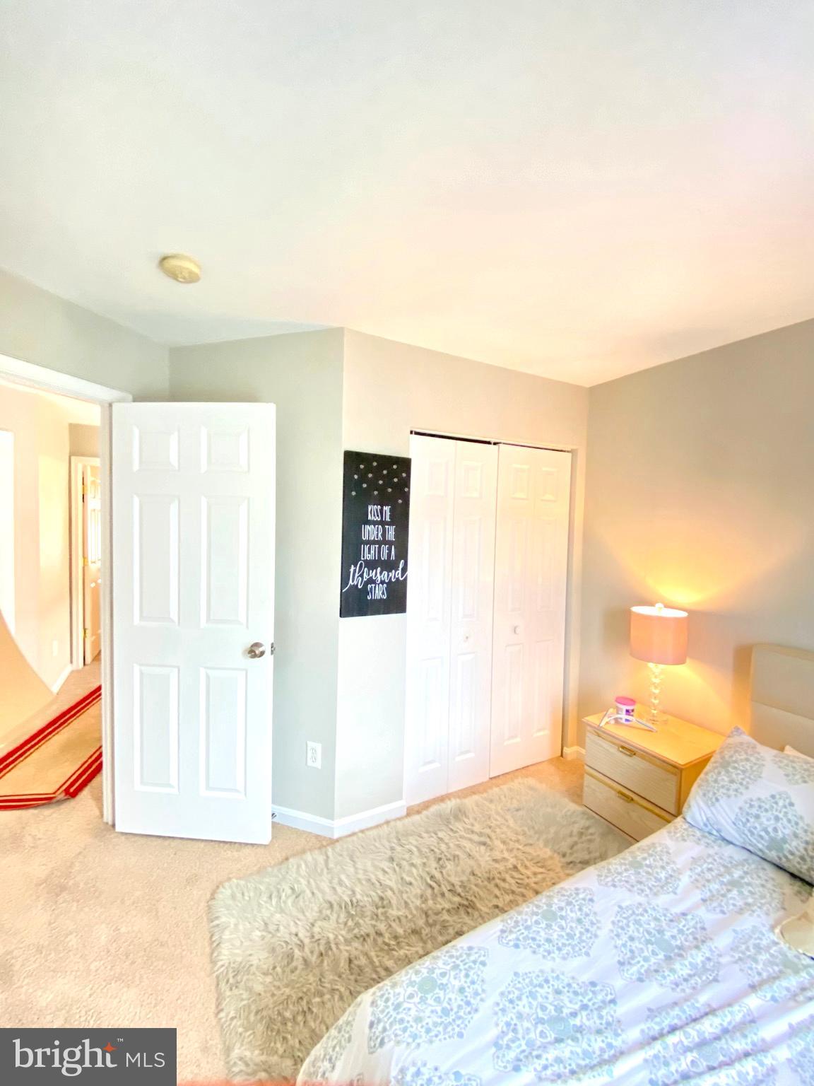 RIDGEFIELD VILLAGE - Residential Lease