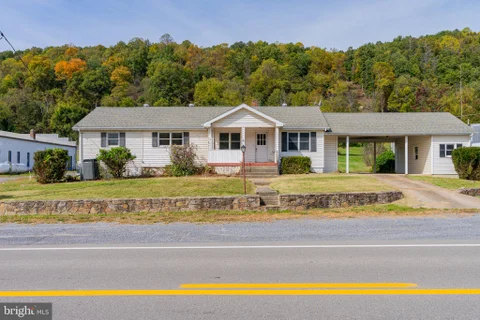 MLS: WVPT2001416