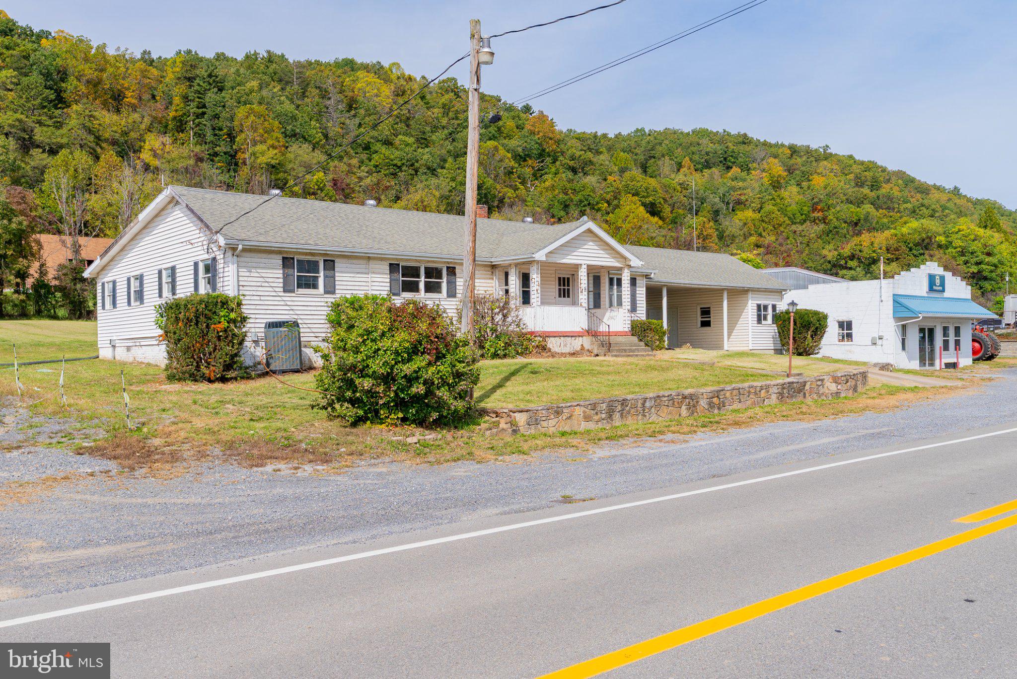 3293 PETERSBURG PIKE