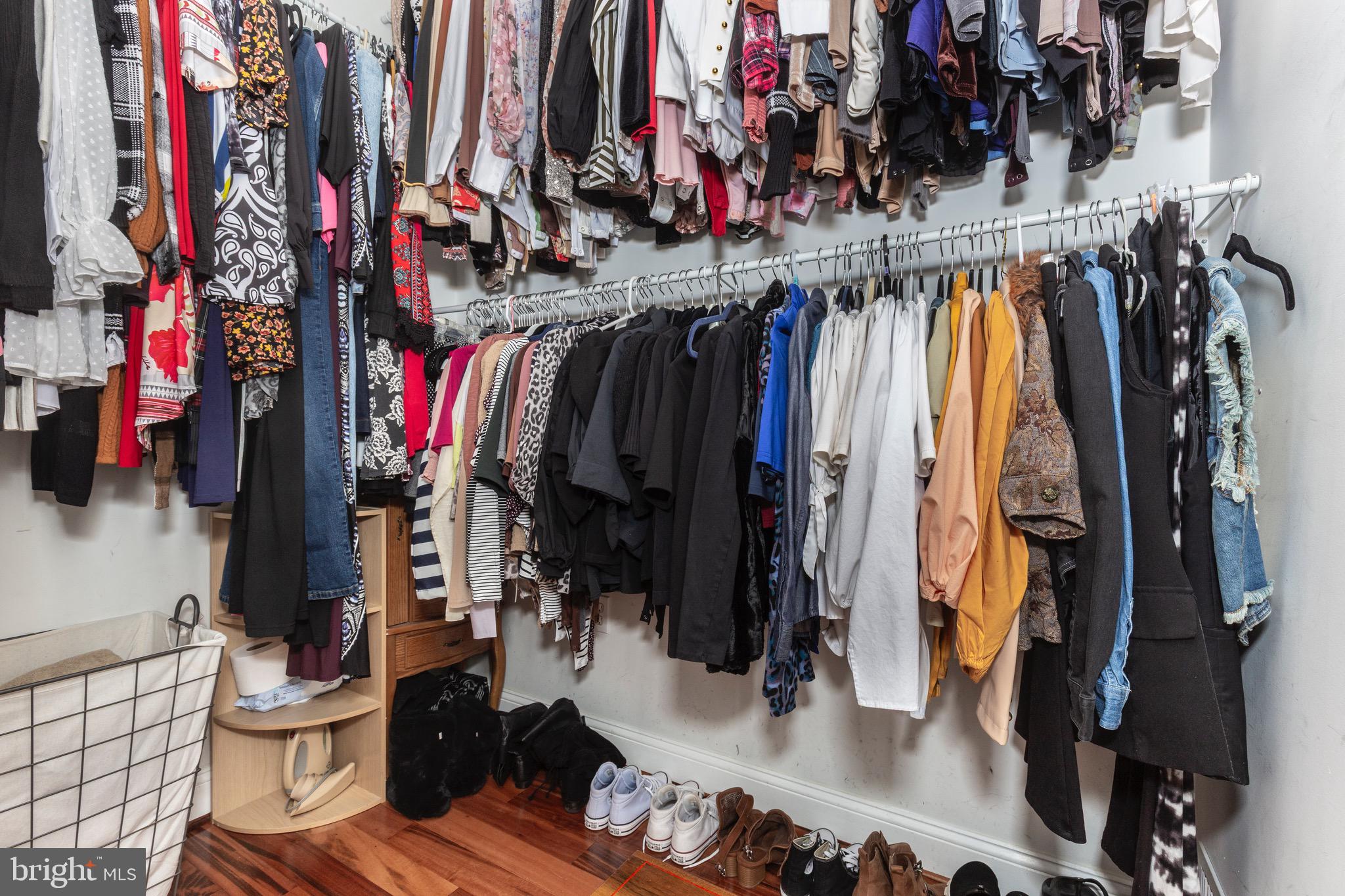 HILLTOP - Residential