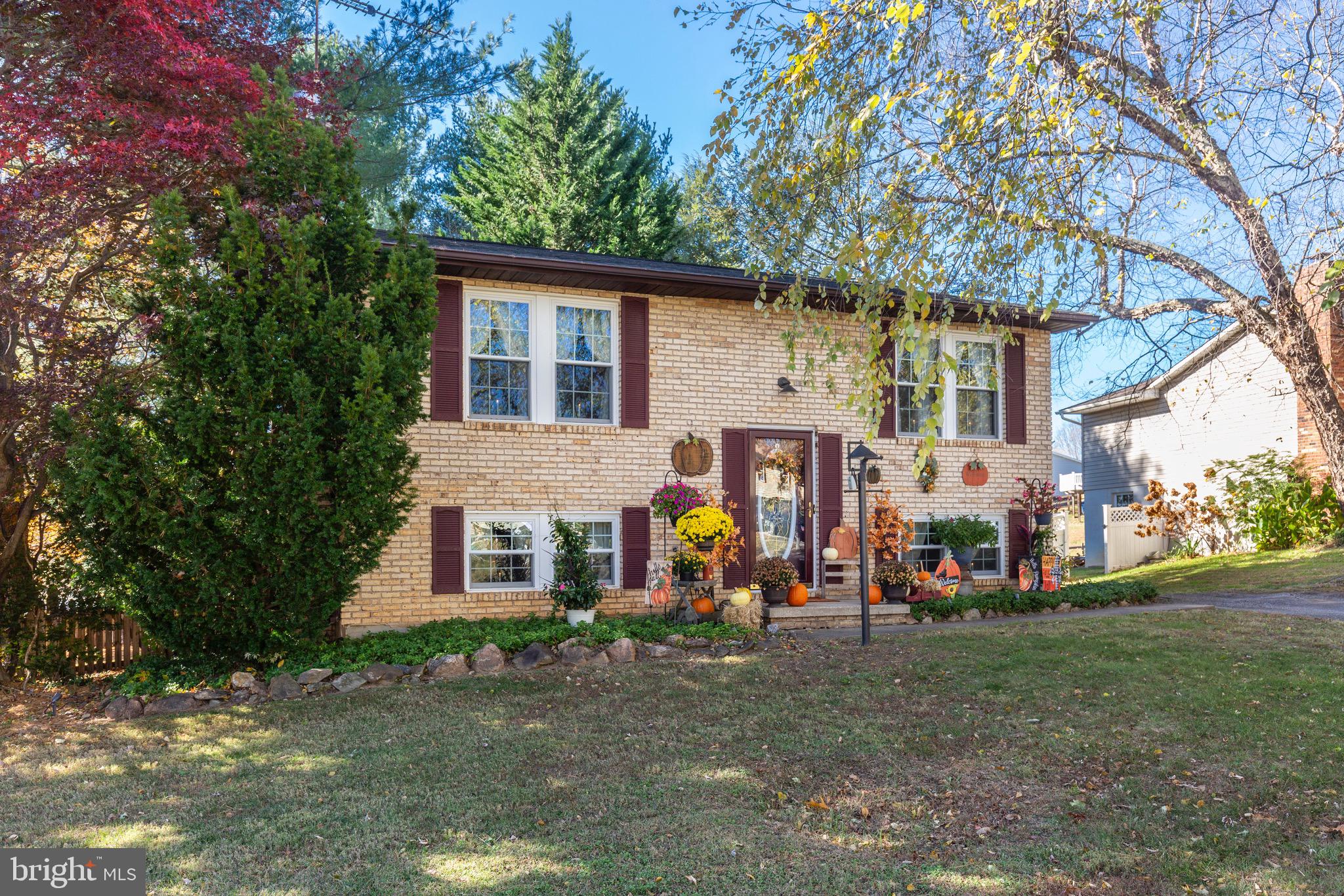 HILLTOP - Residential