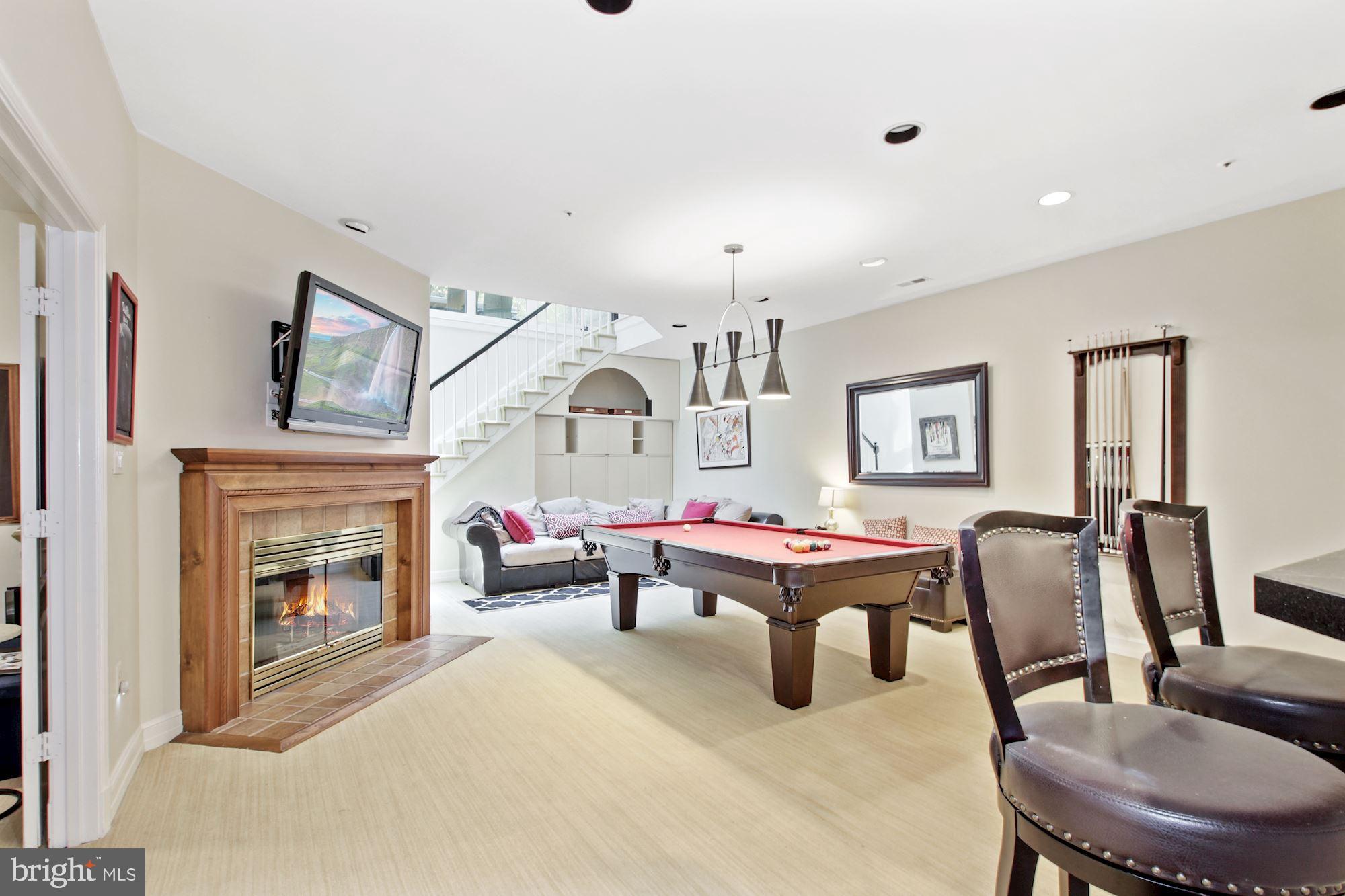 BROOKMONT - Residential