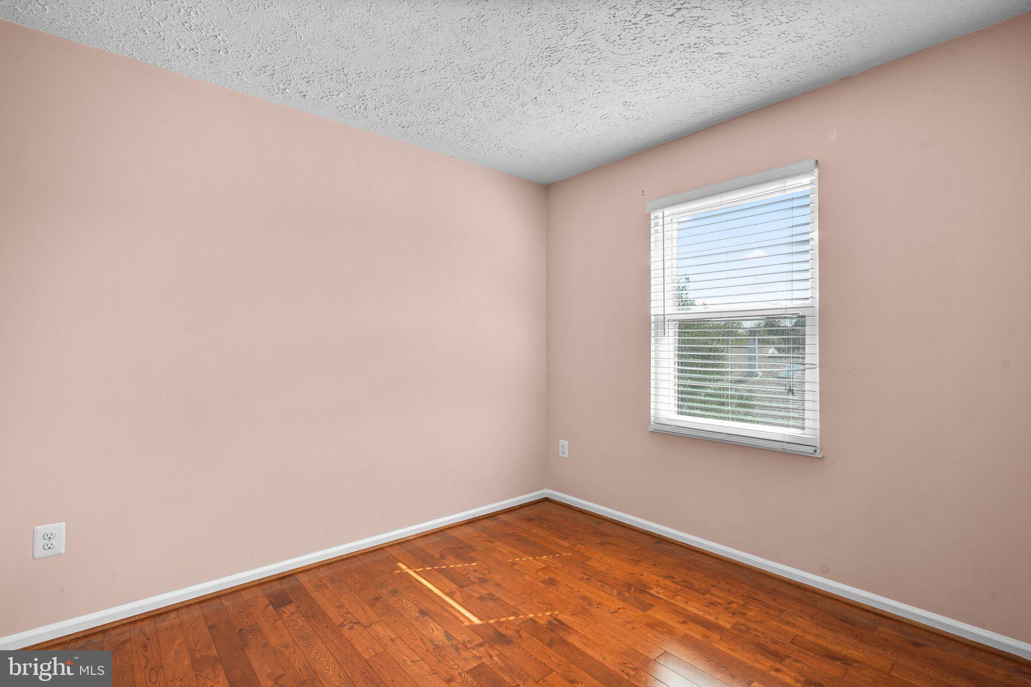 GUNNERS LAKE VILLAGE - Residential