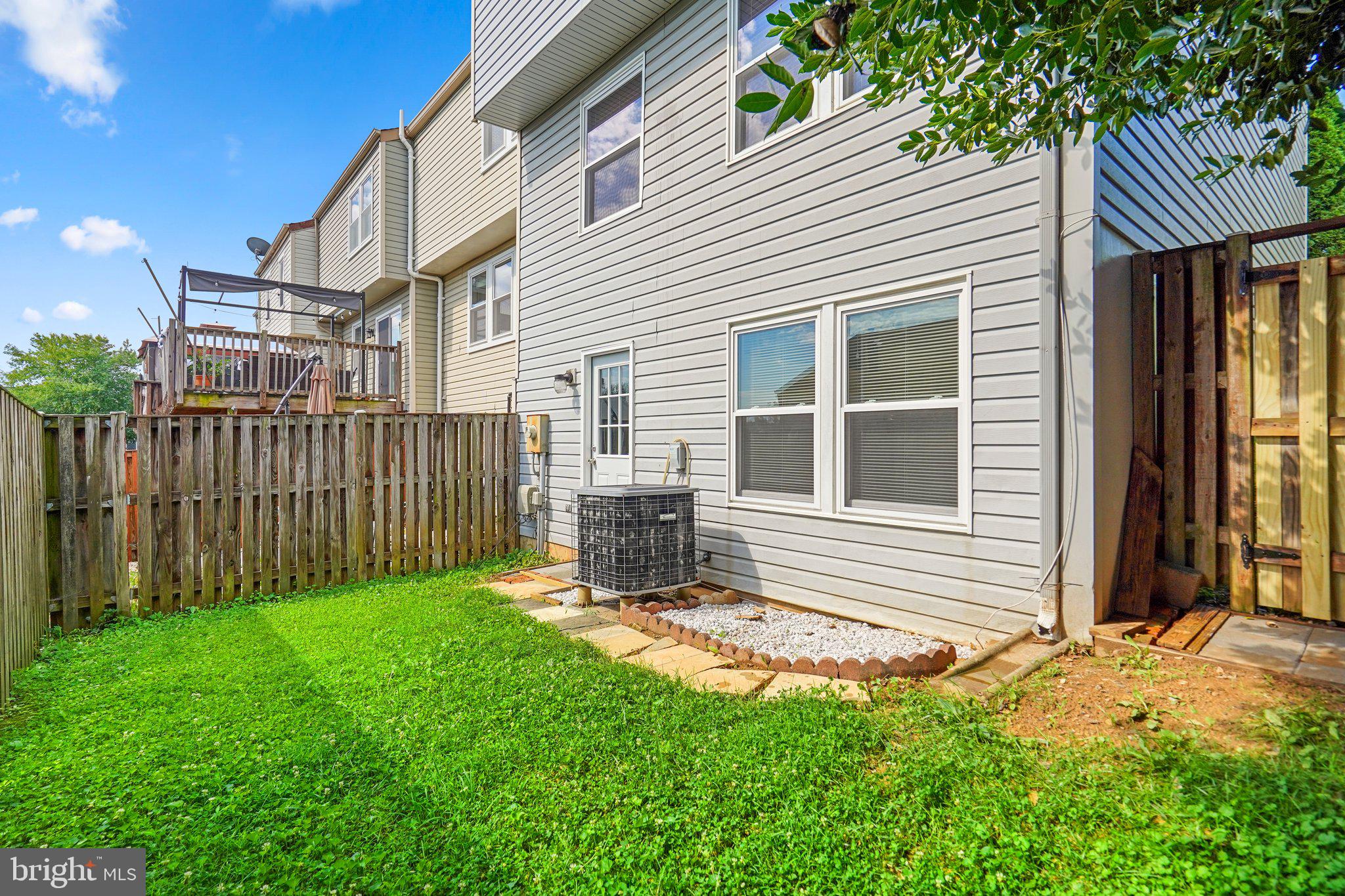 GUNNERS LAKE VILLAGE - Residential