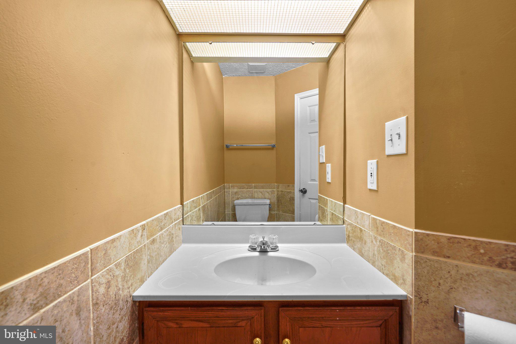 GUNNERS LAKE VILLAGE - Residential