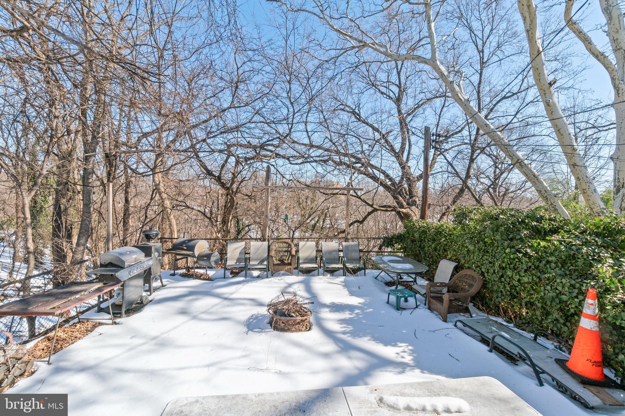 HAMPDEN HISTORIC DISTRICT - Residential