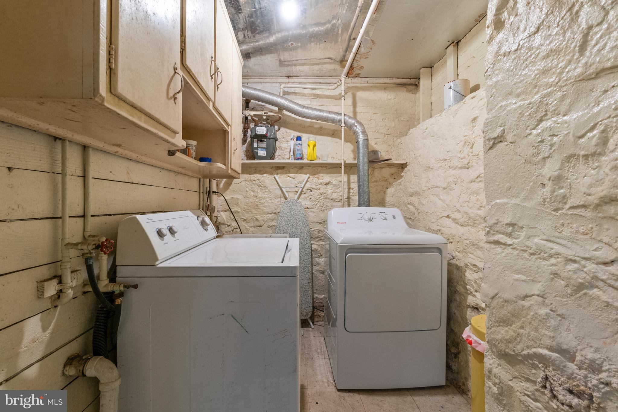 HAMPDEN HISTORIC DISTRICT - Residential