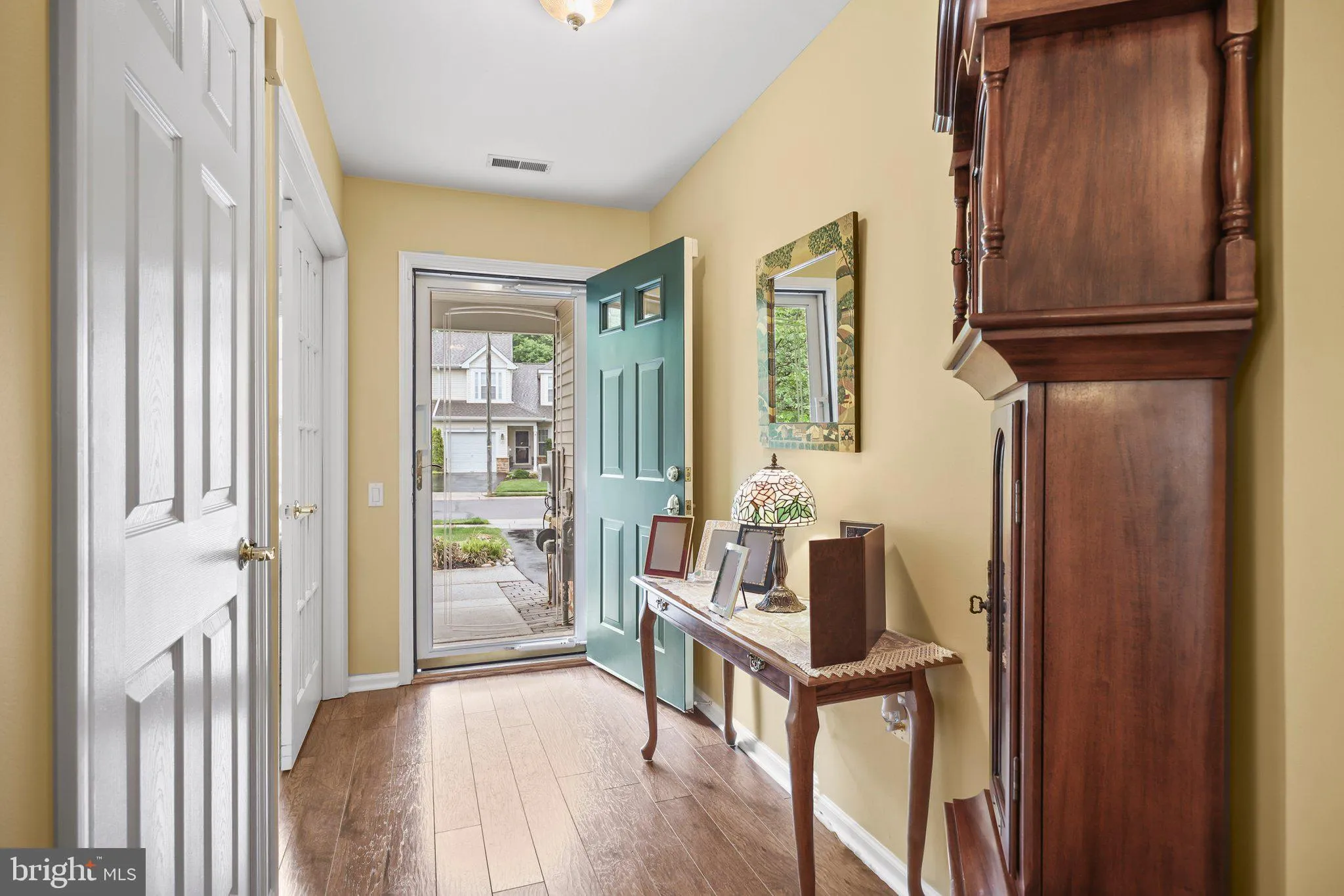 Hamilton, New Jersey 08690, United States, 3 Bedrooms Bedrooms, ,2 BathroomsBathrooms,Residential,Active,134457