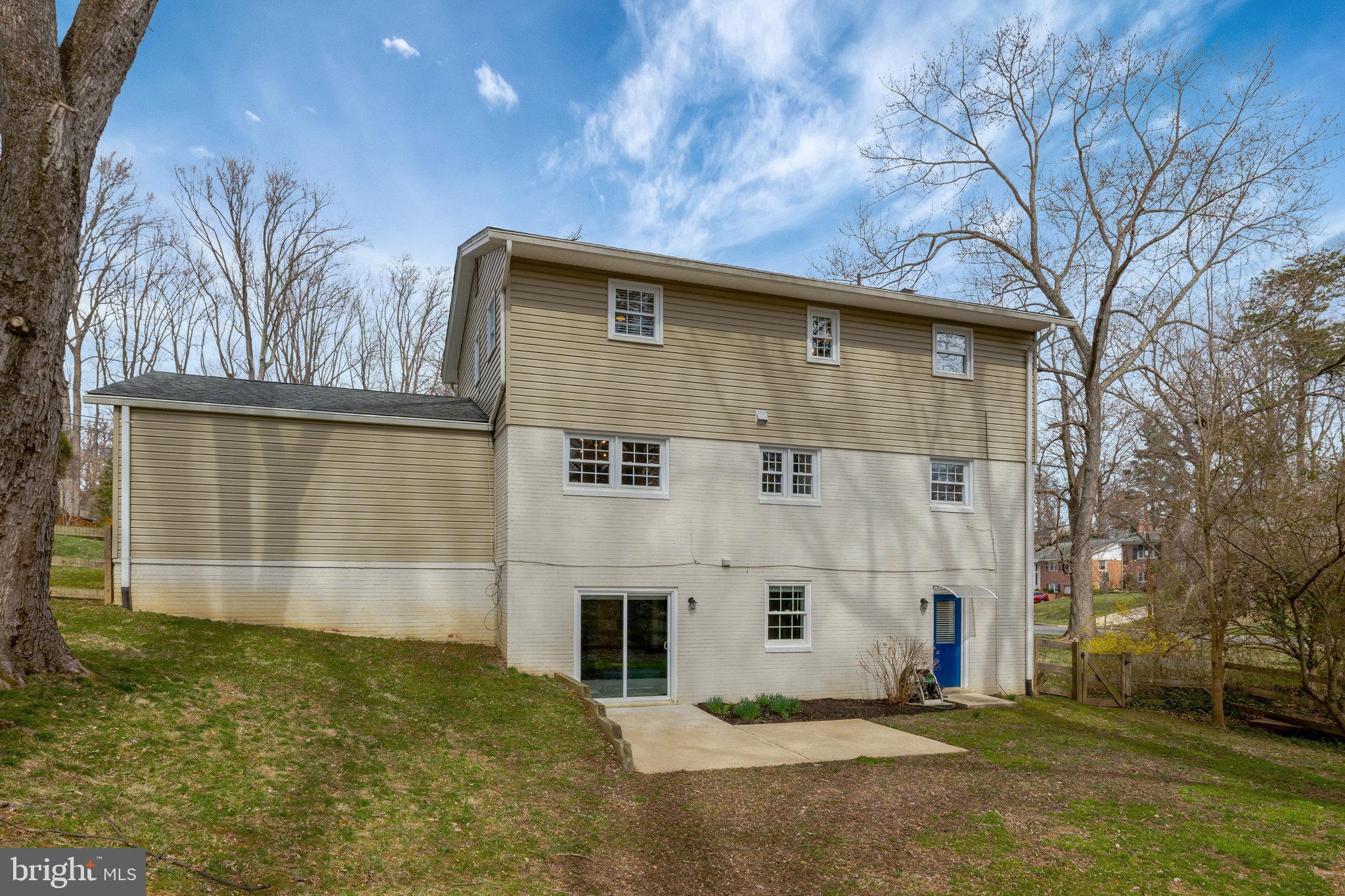 MANTUA - Residential