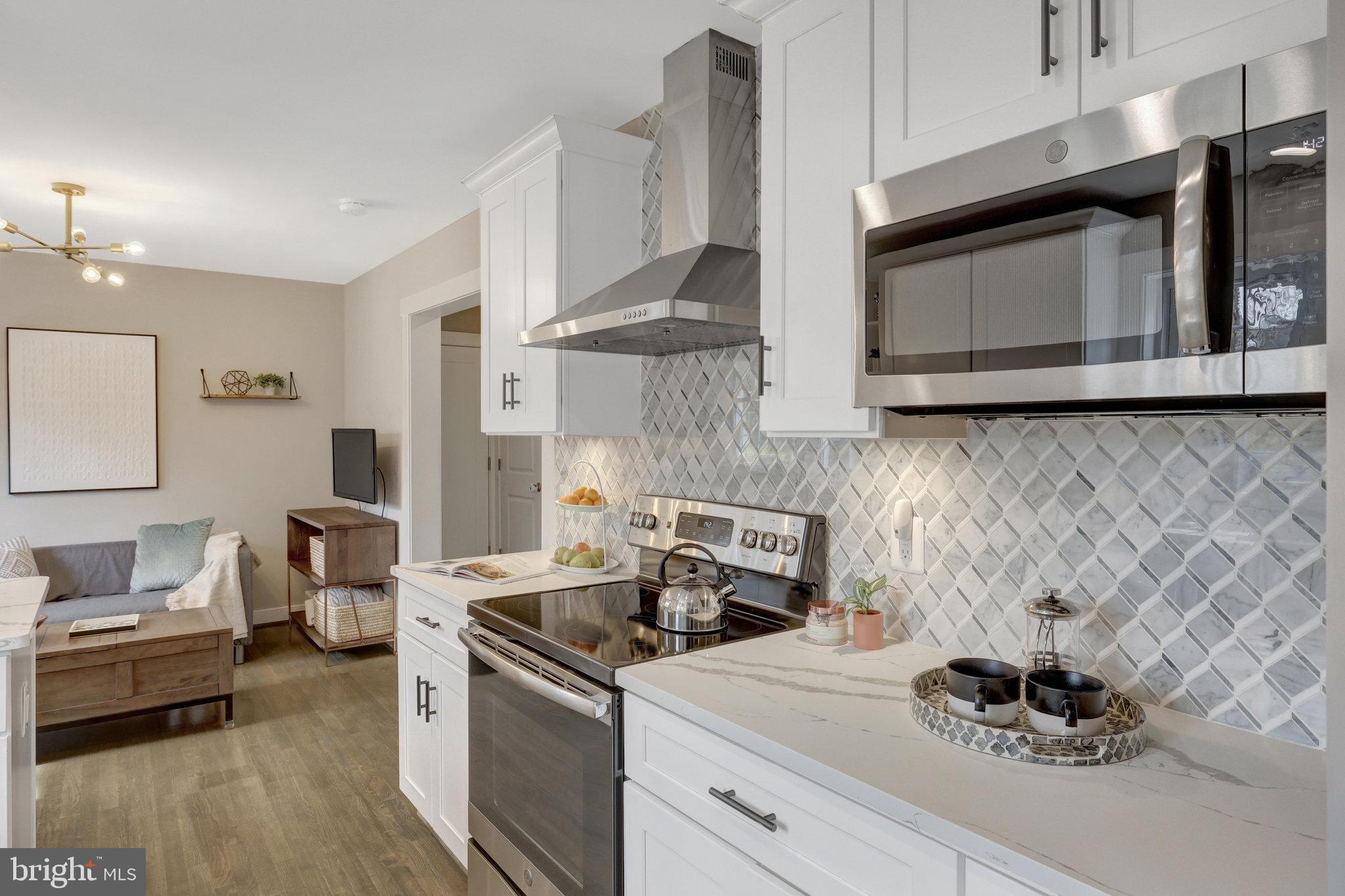 MANTUA - Residential