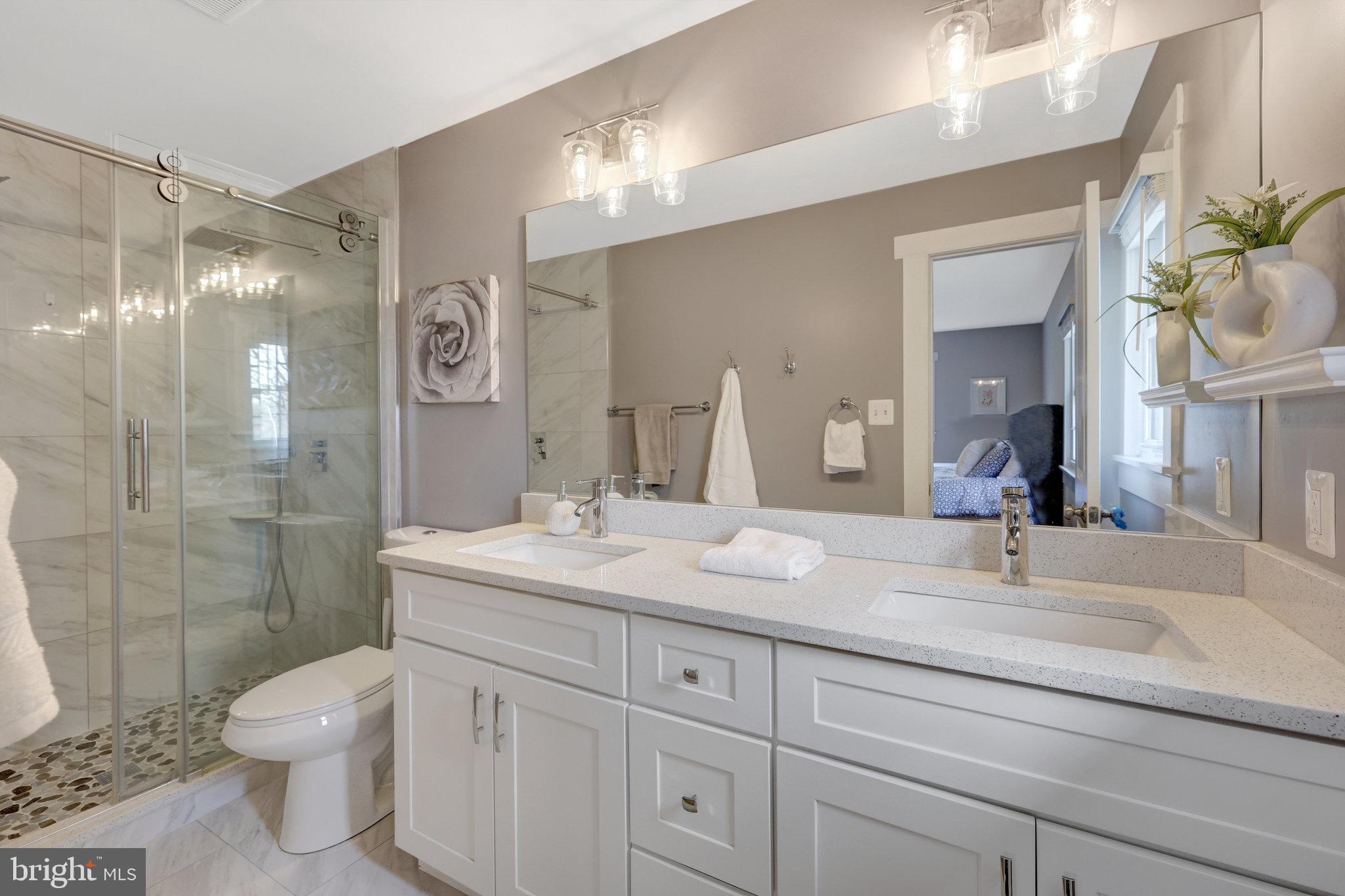 MANTUA - Residential