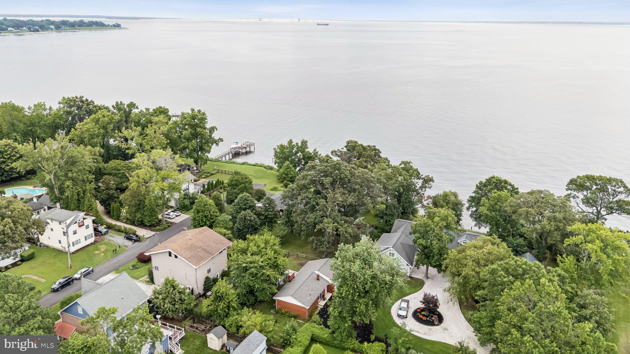 ARUNDEL ON THE BAY - Residential