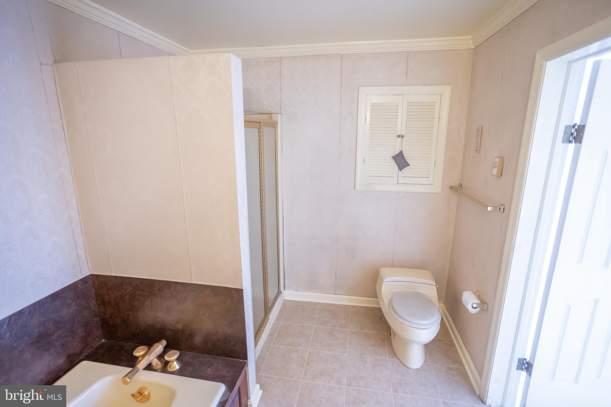 HILLSIDE - Residential