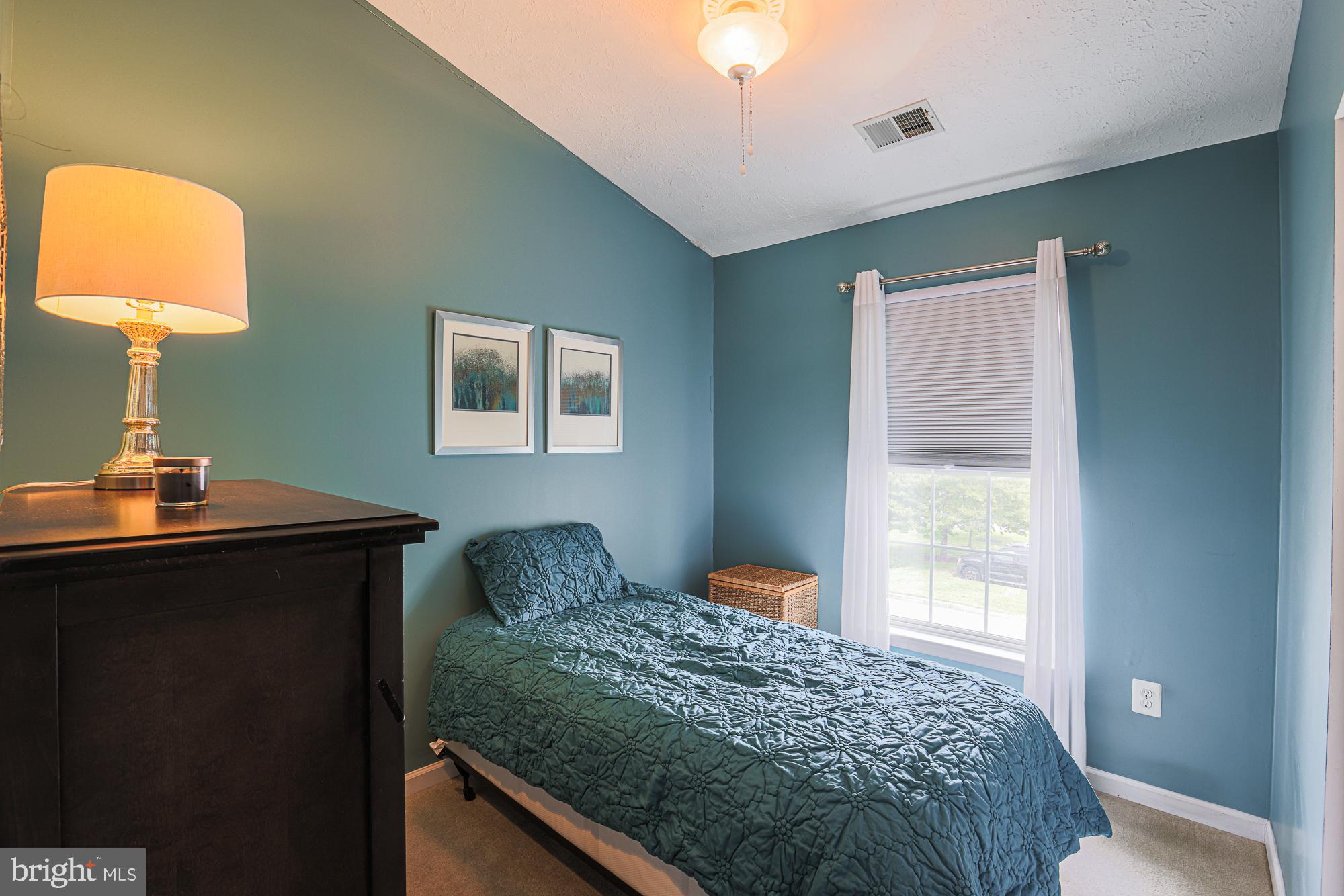 EATON SQUARE - Residential