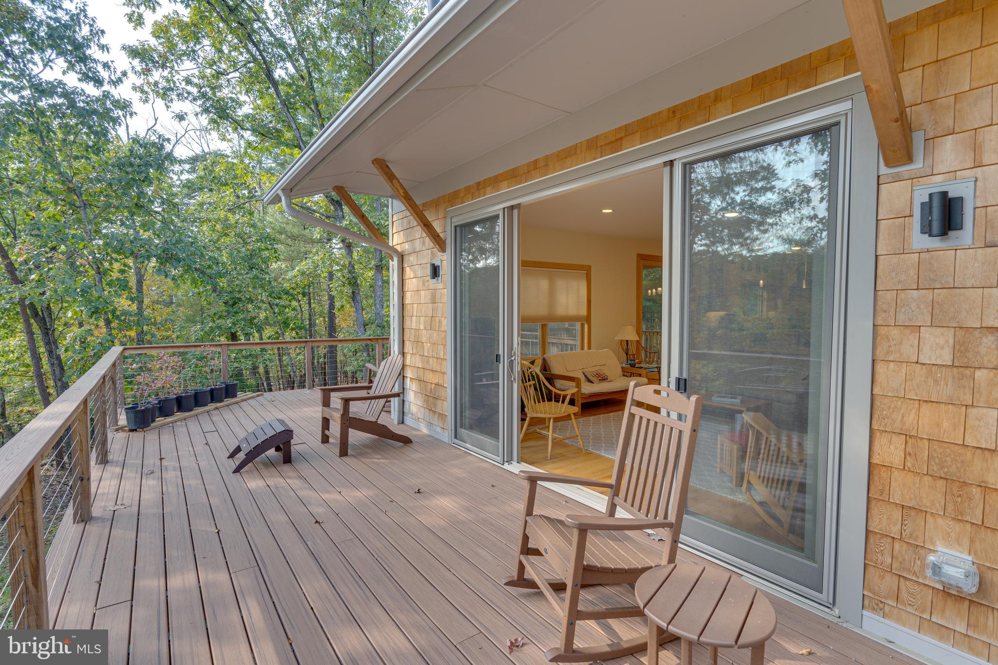 BROOMGRASS - Residential